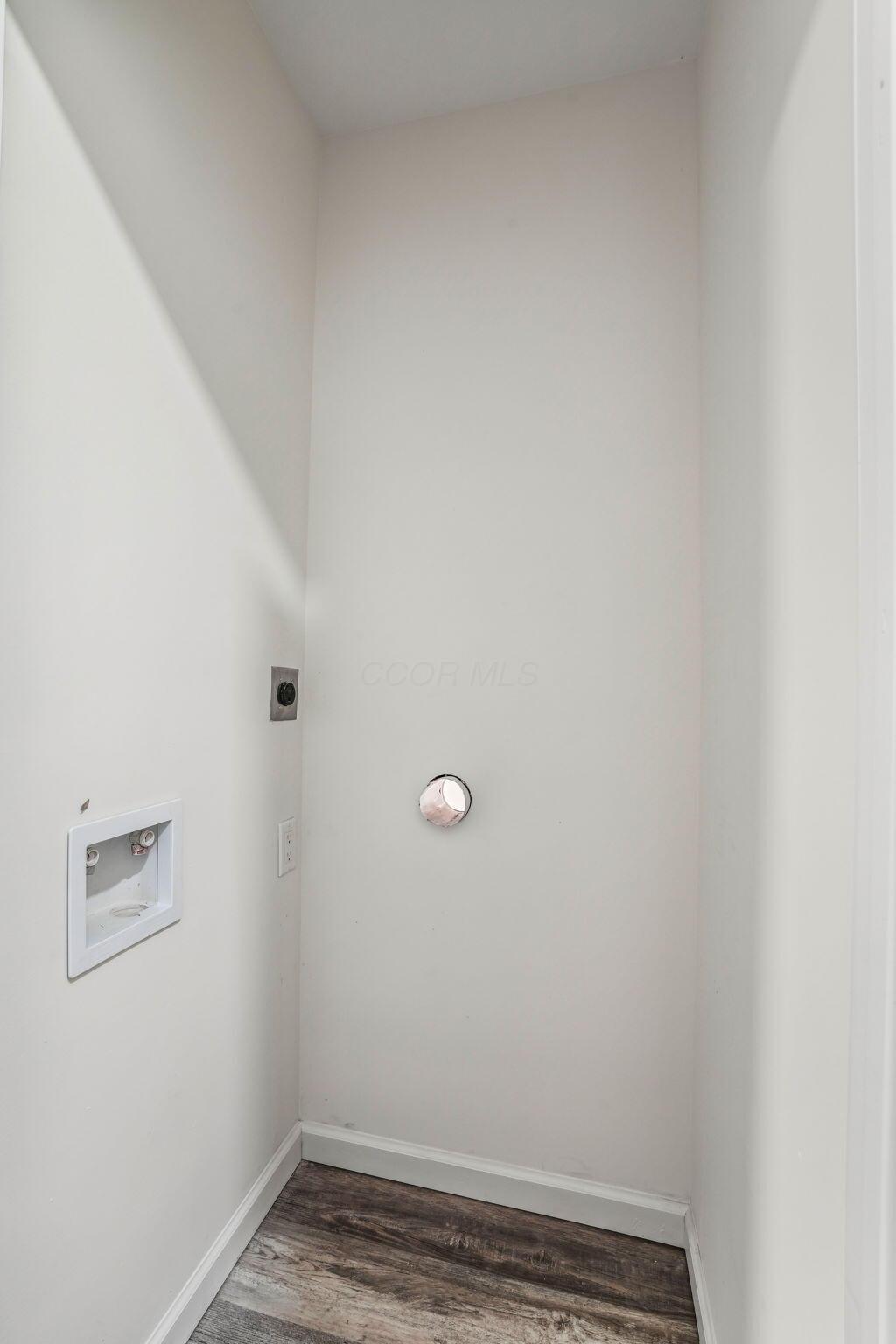 410 S Central Avenue Property Photo 27