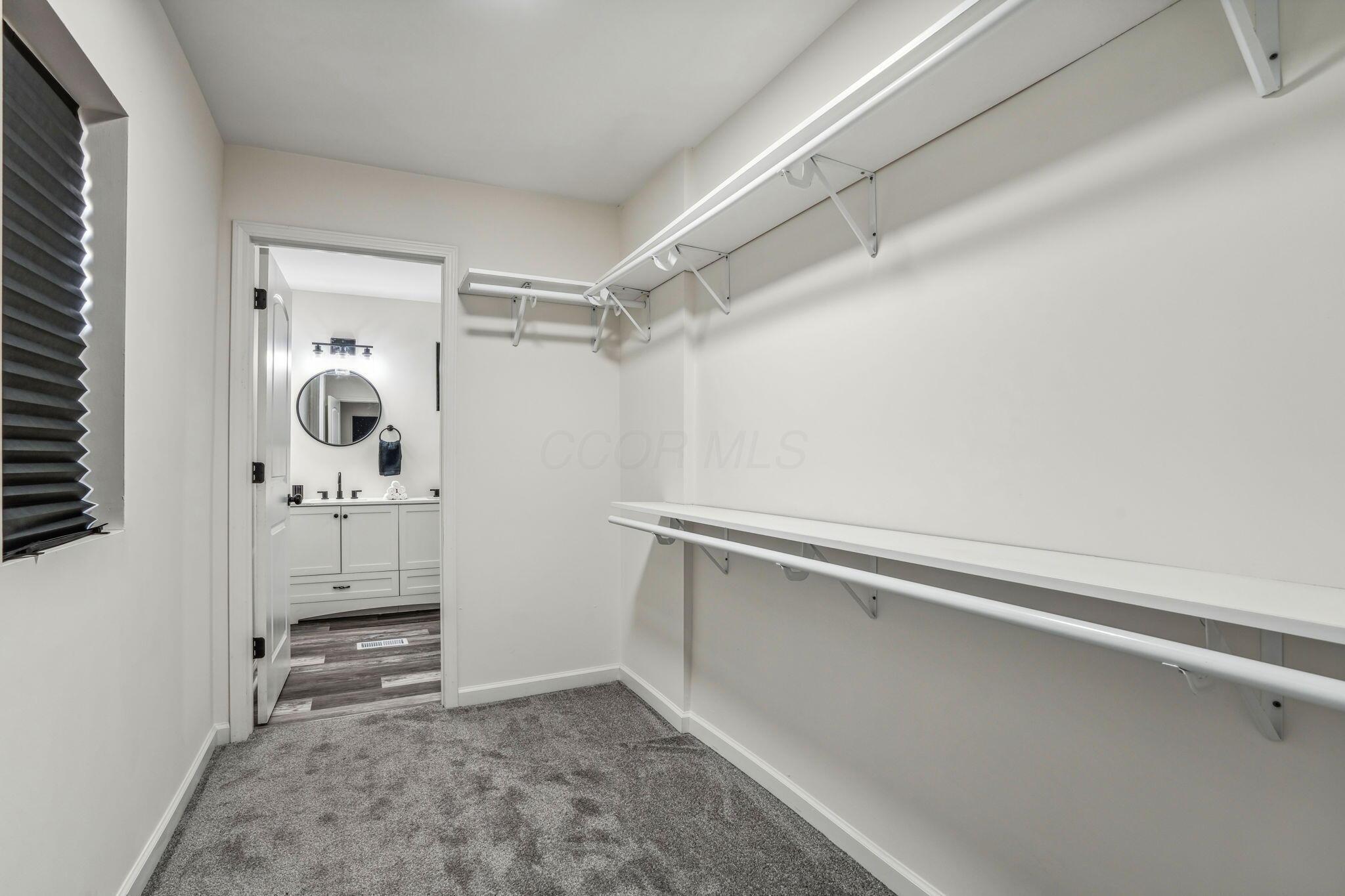 410 S Central Avenue Property Photo 32