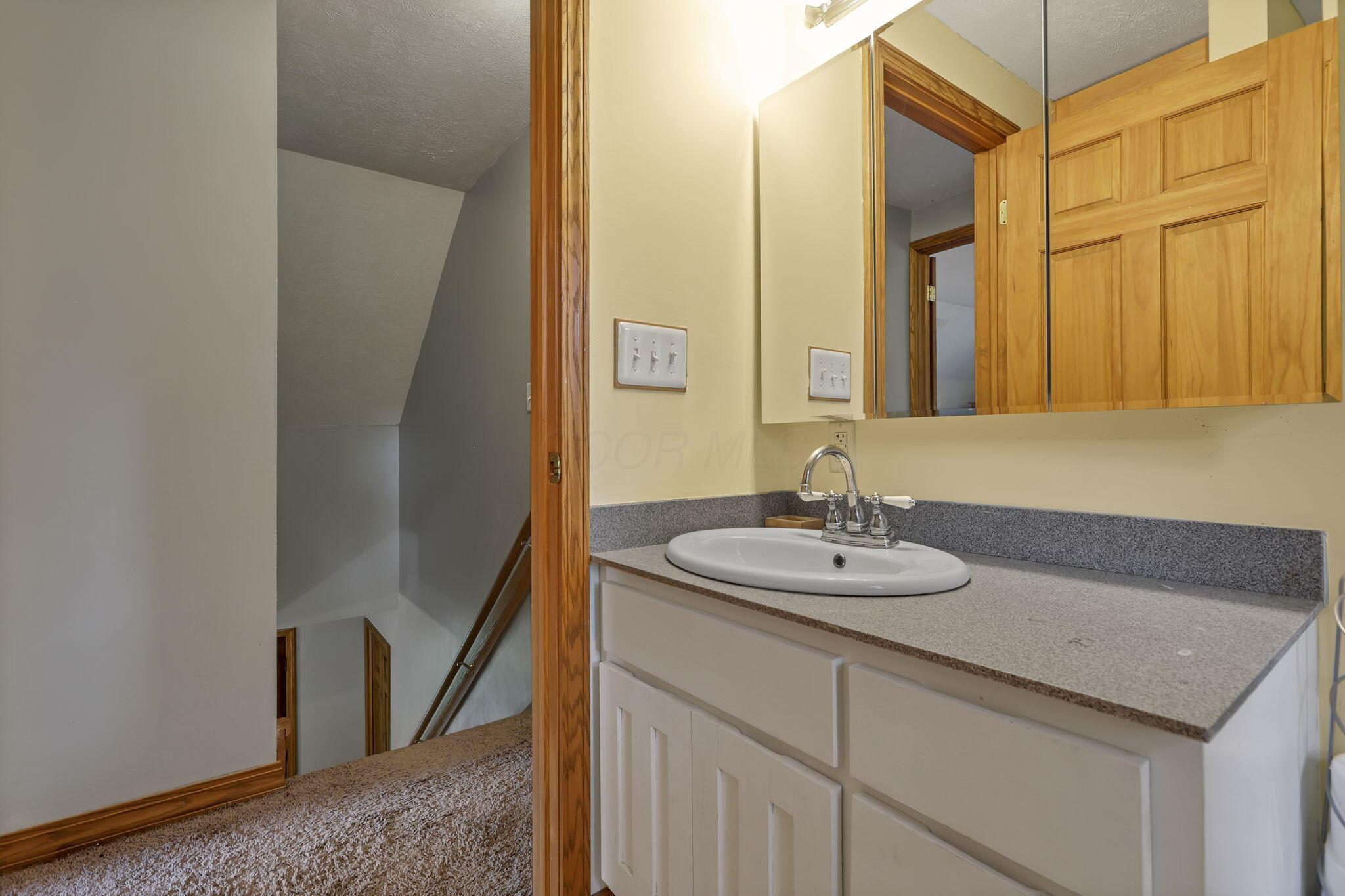 61080 Bolar Road Property Photo 40