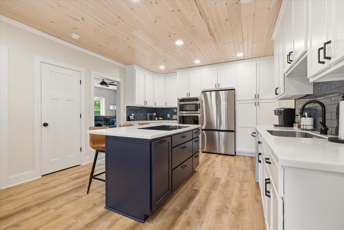 5869 State Route 546 Property Photo 5