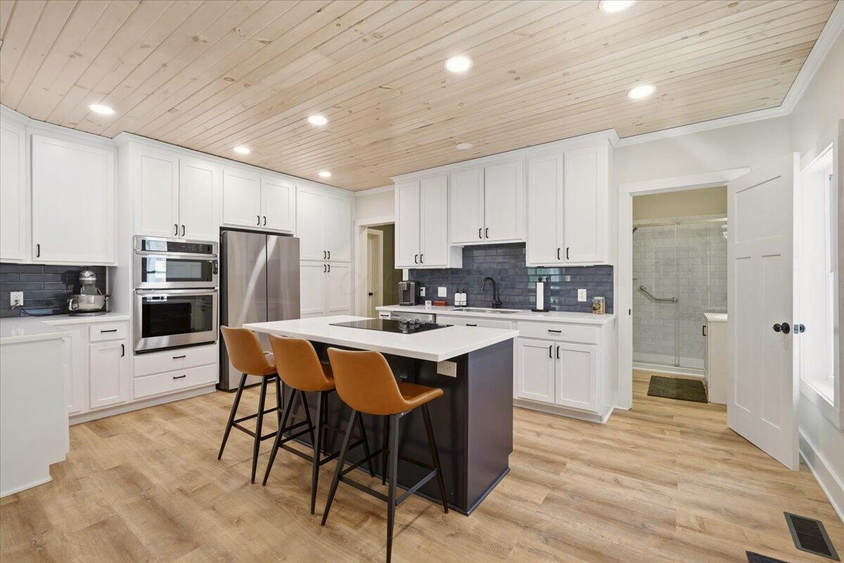 5869 State Route 546 Property Photo 6