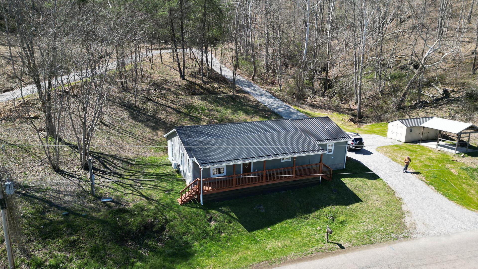 9871 County Road 5 Property Photo 2