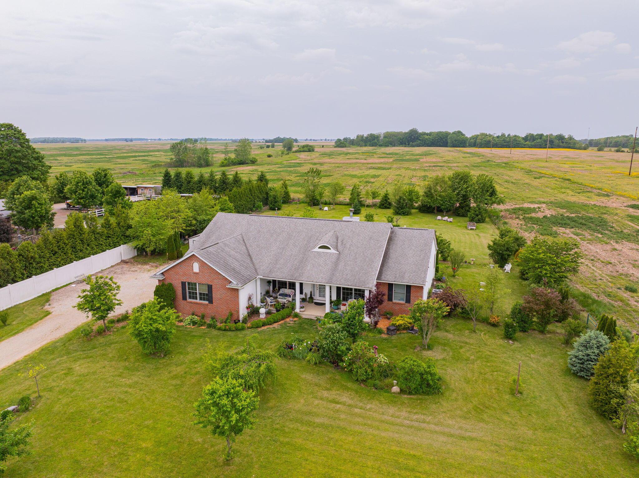 7745 State Route 257 Property Photo 3