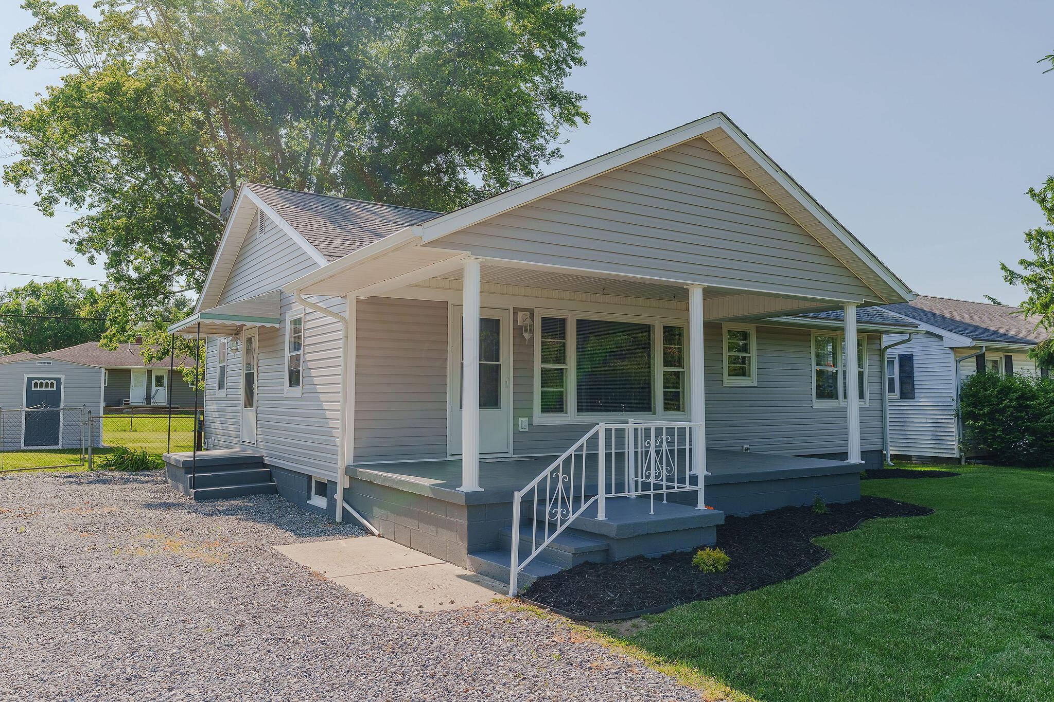 375 Kingston Pike Property Photo 1