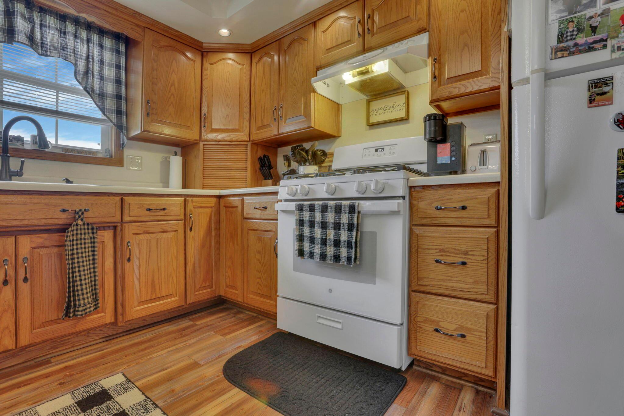 4360 Oh-37 Property Photo 18