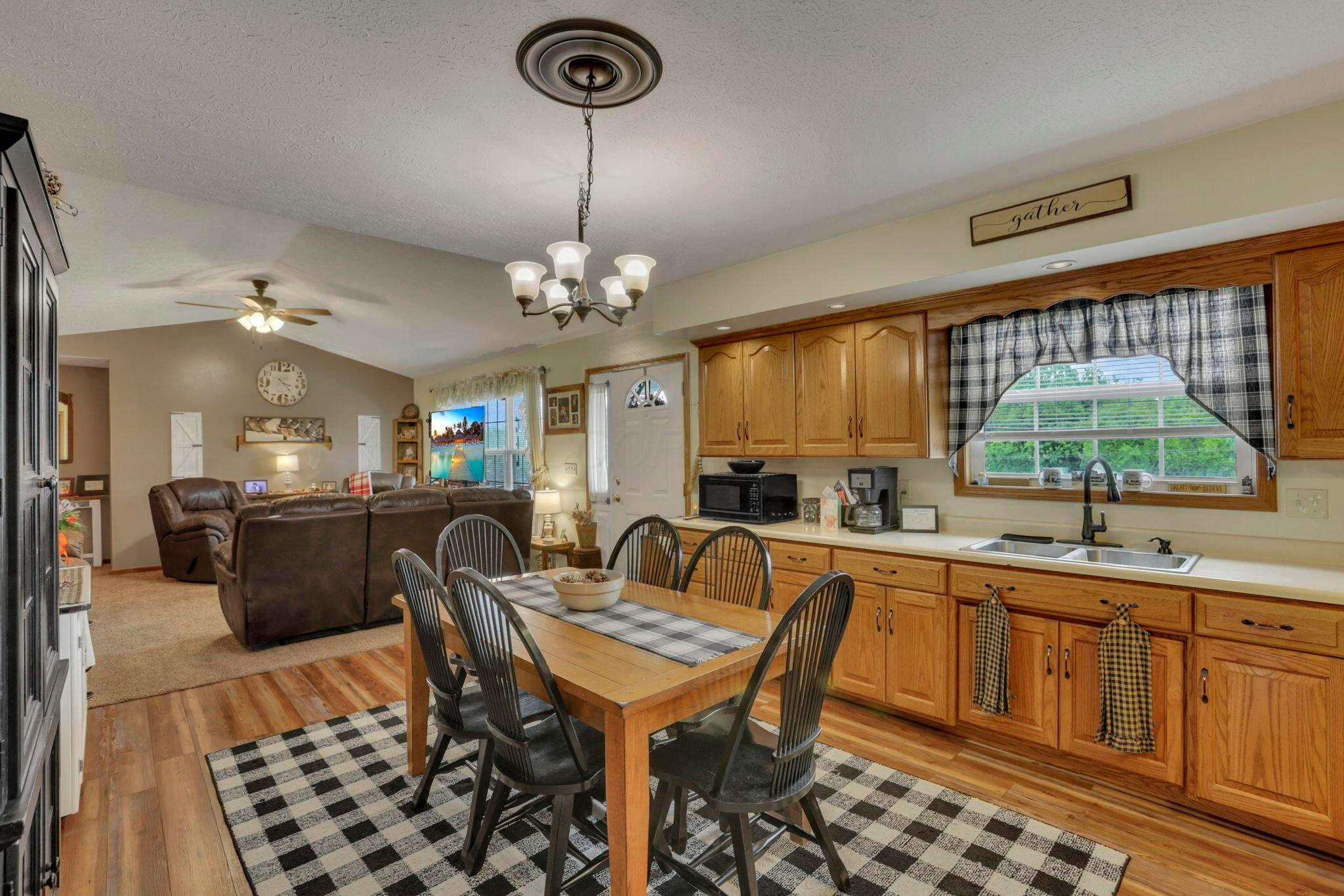 4360 Oh-37 Property Photo 19