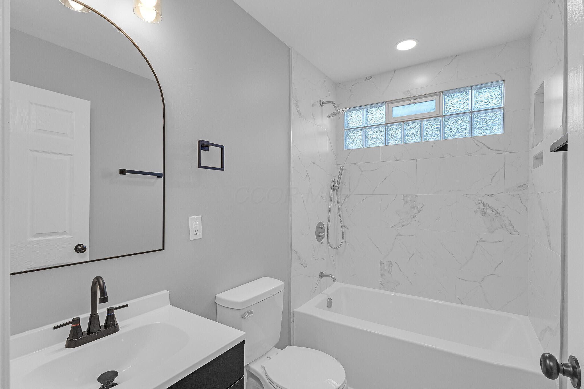 801 N Drexel Avenue Property Photo 9