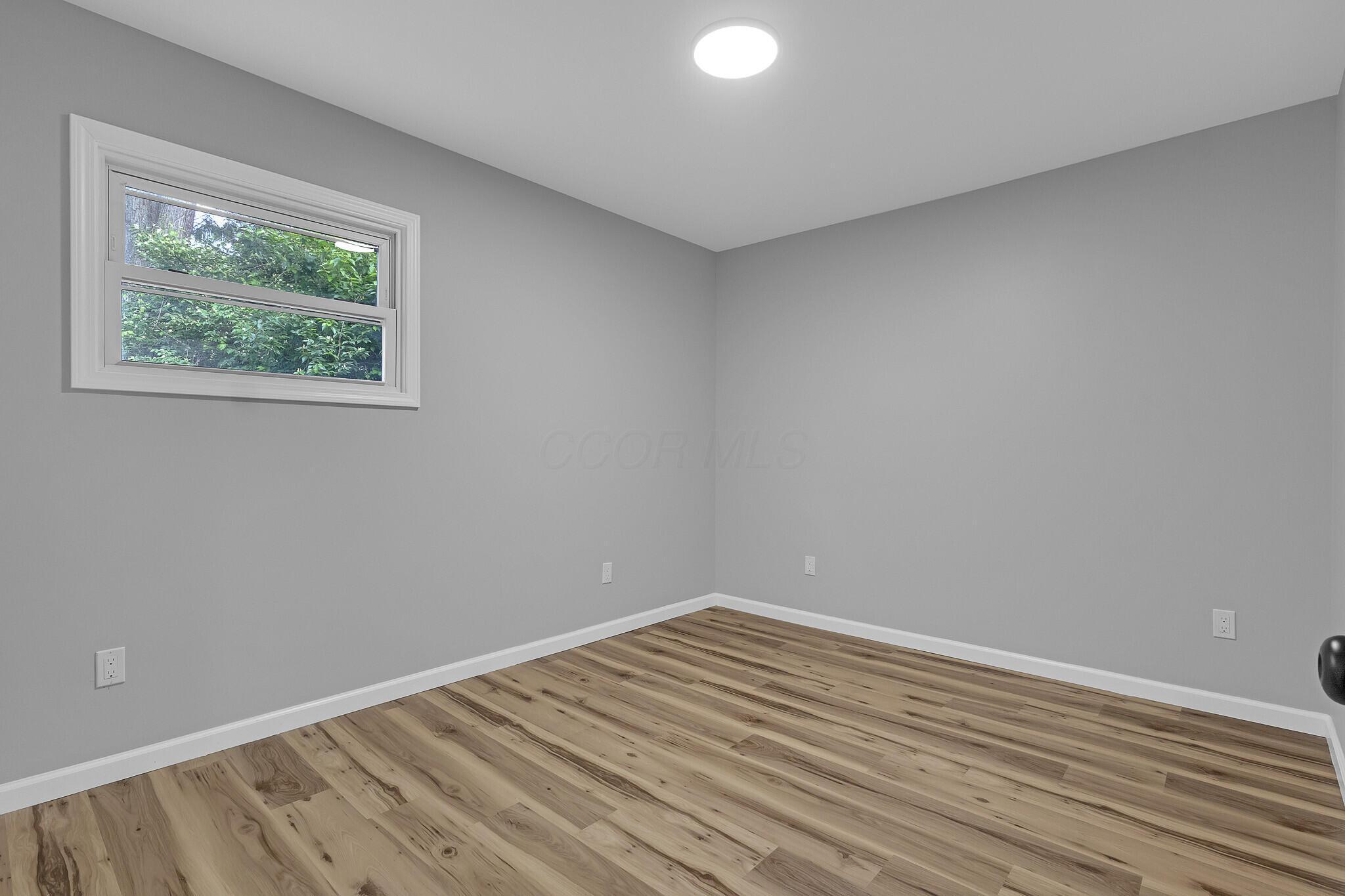801 N Drexel Avenue Property Photo 10