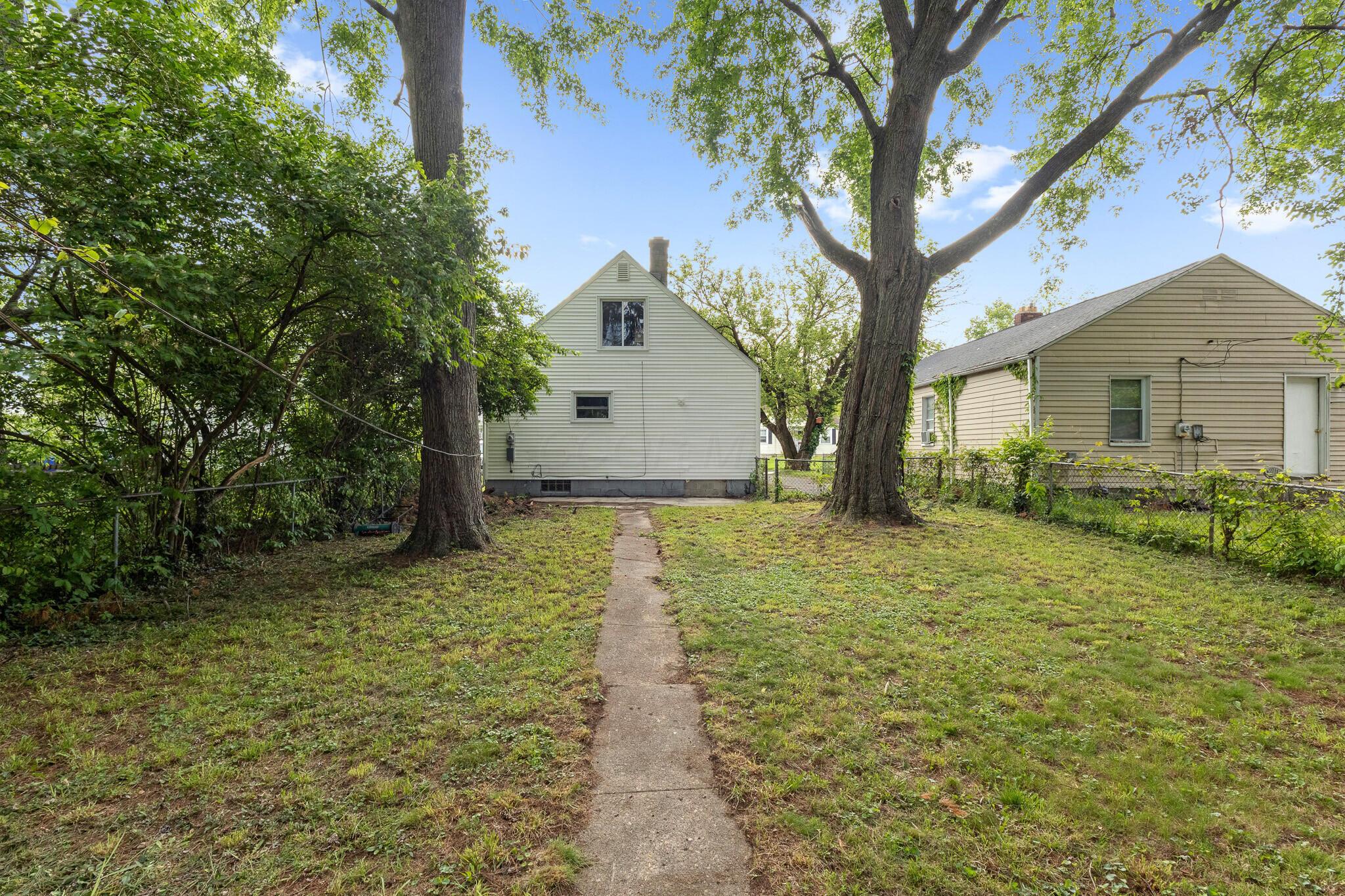 801 N Drexel Avenue Property Photo 16