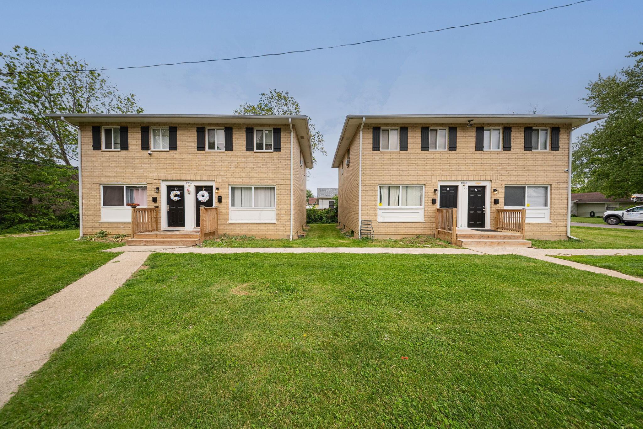 226017433 Property Photo 1