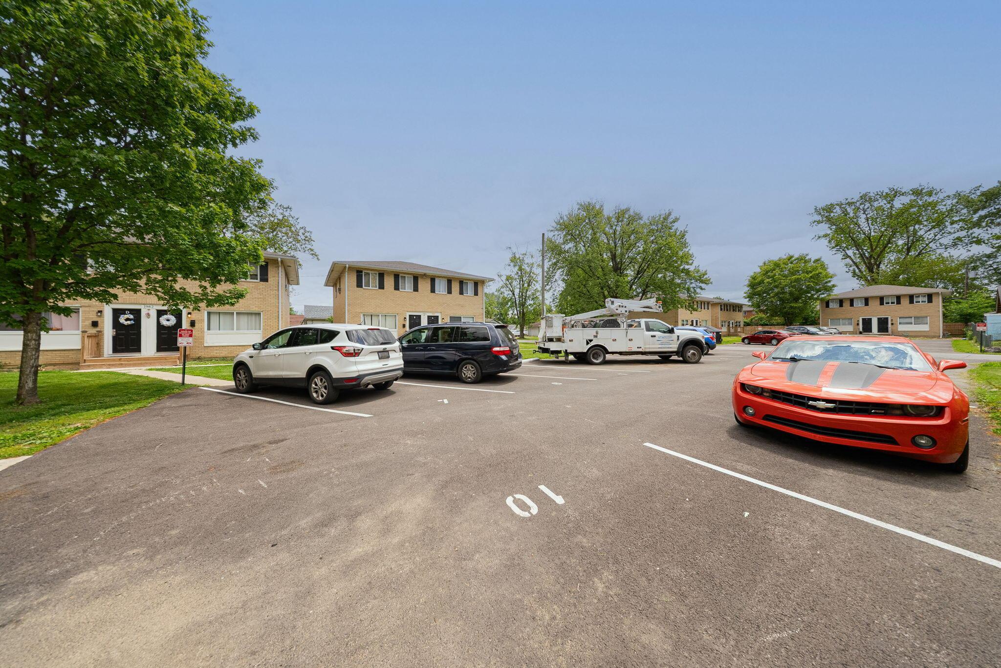 226017433 Property Photo 5