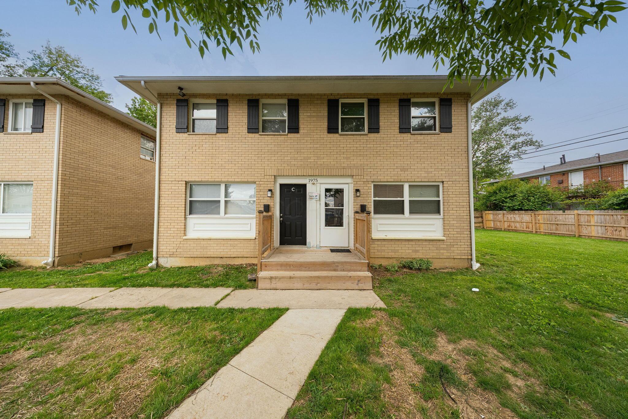 226017433 Property Photo 41