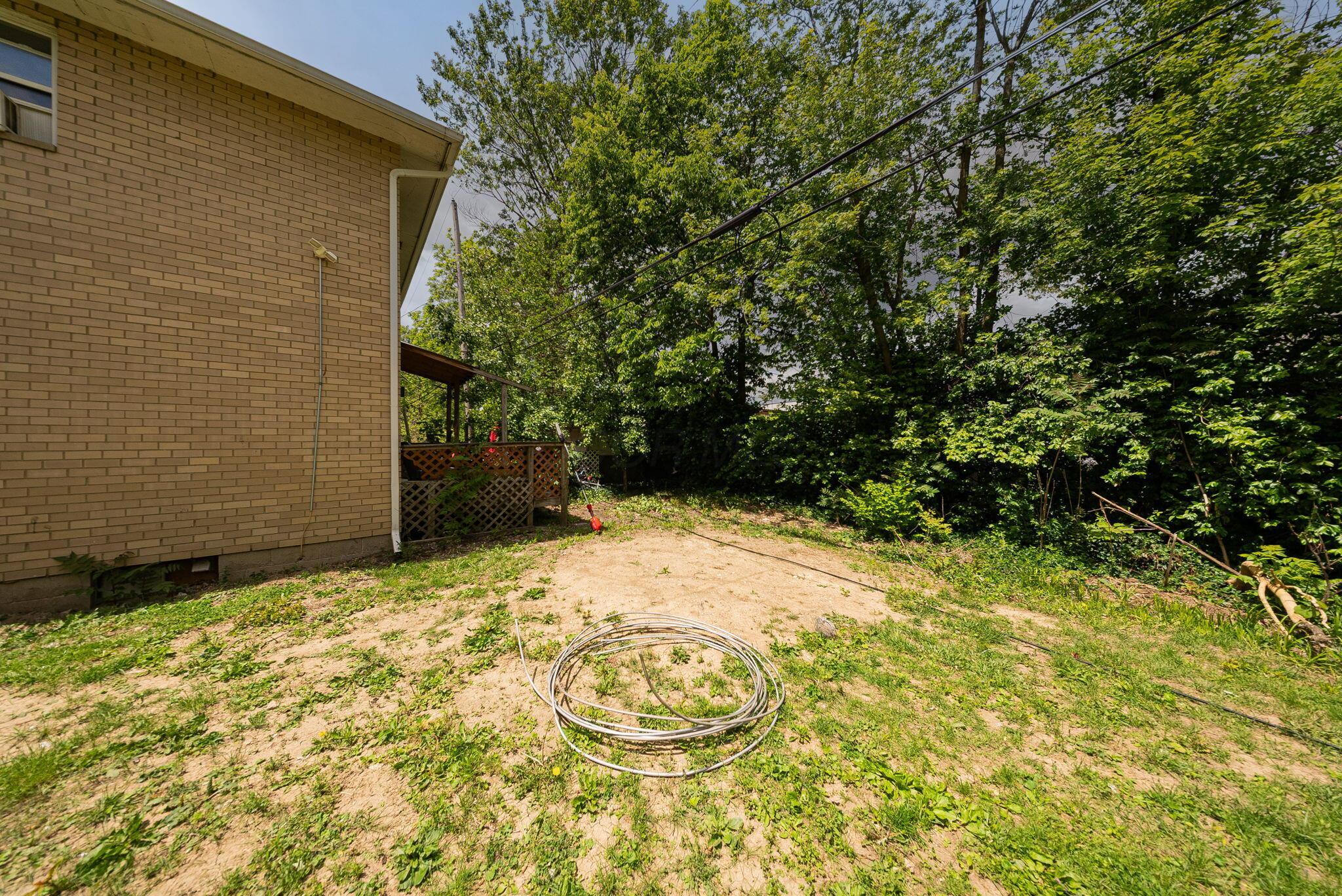 226017433 Property Photo 58