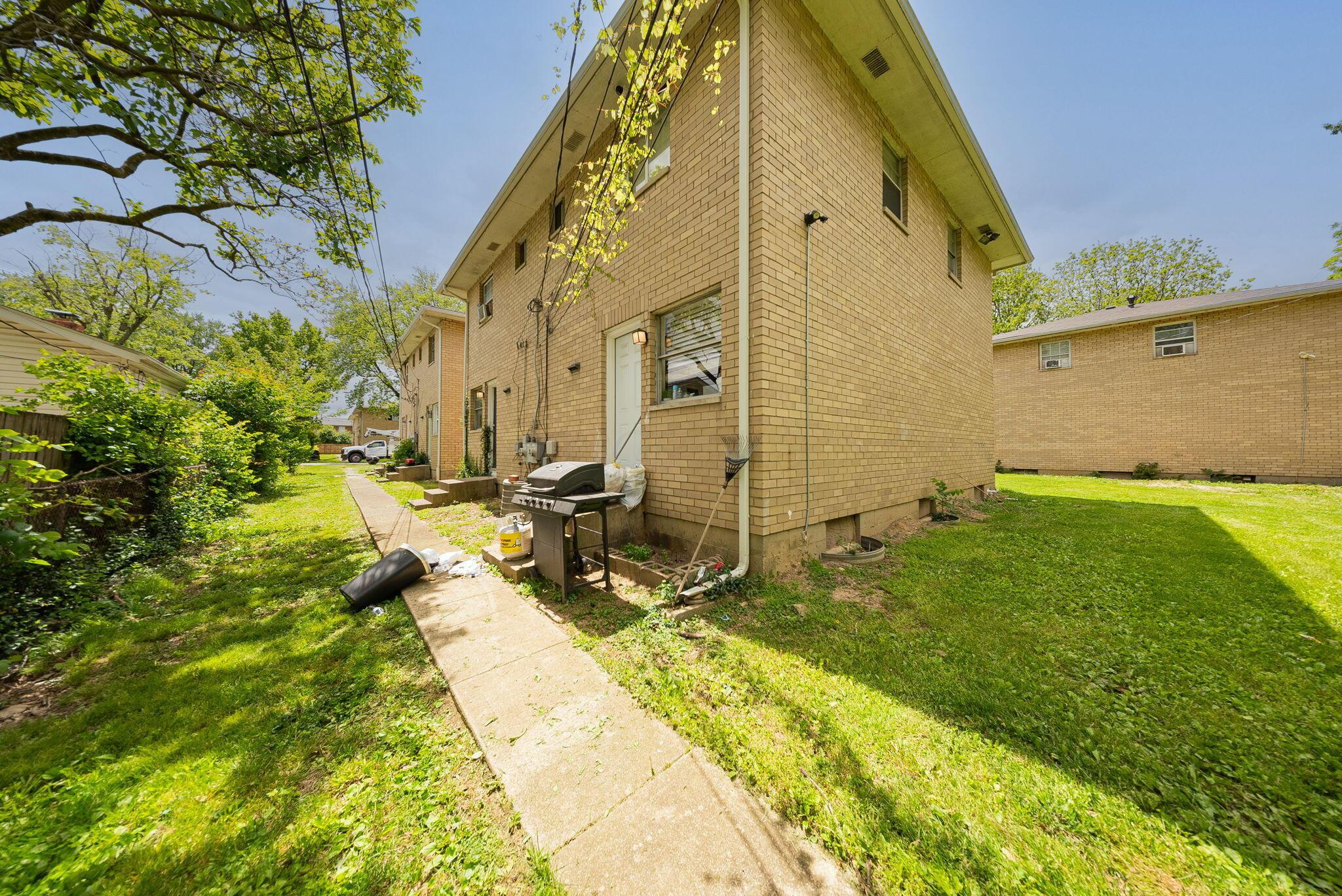 226017433 Property Photo 60