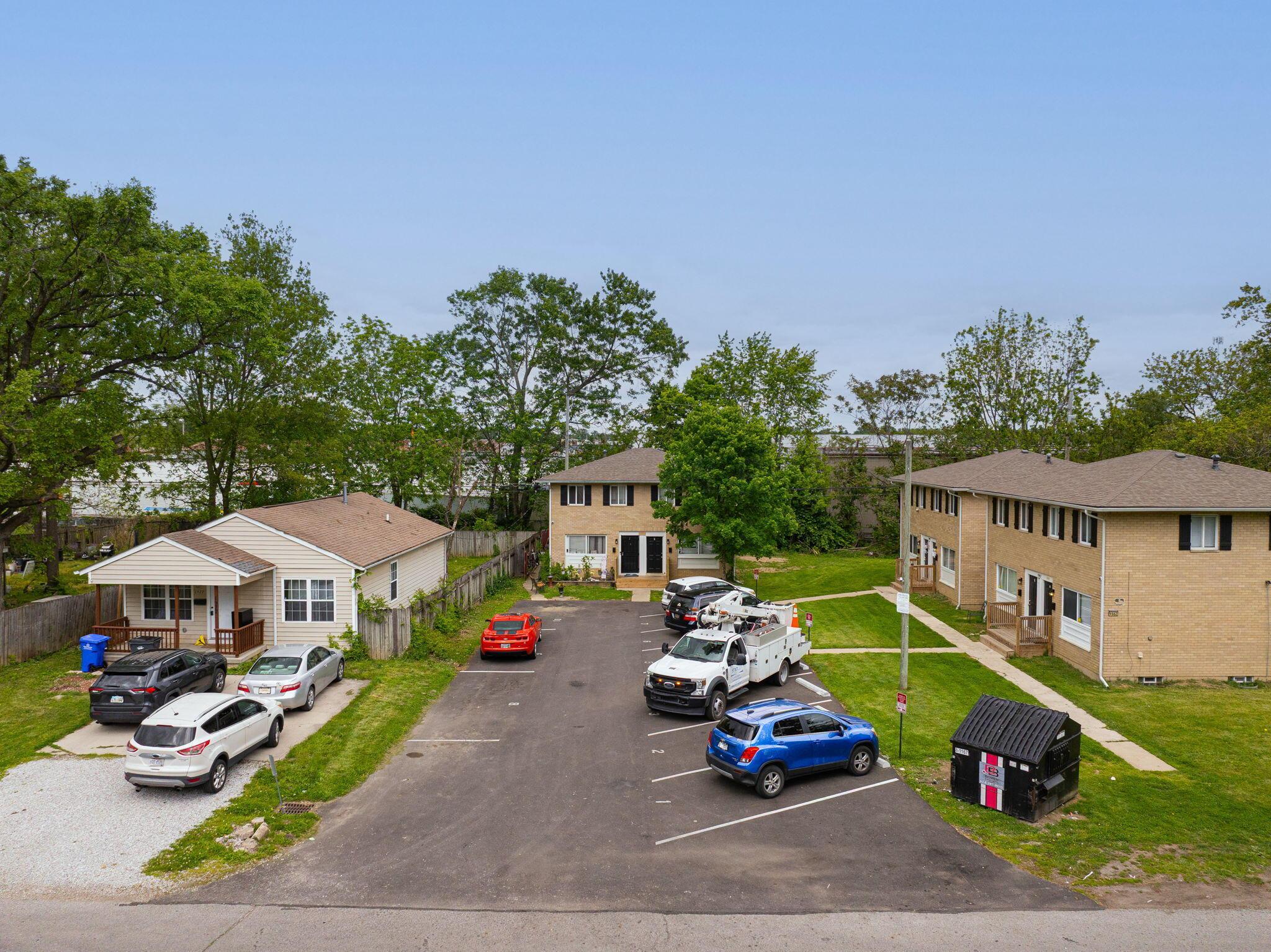 226017433 Property Photo 65