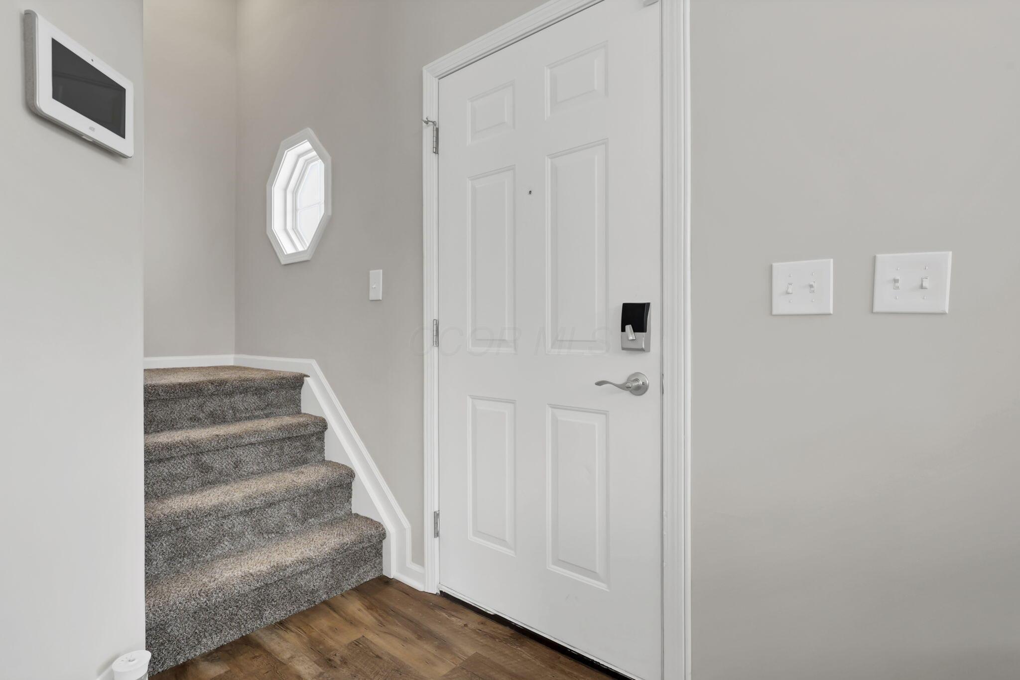 2299 Doneen Drive Property Photo 5