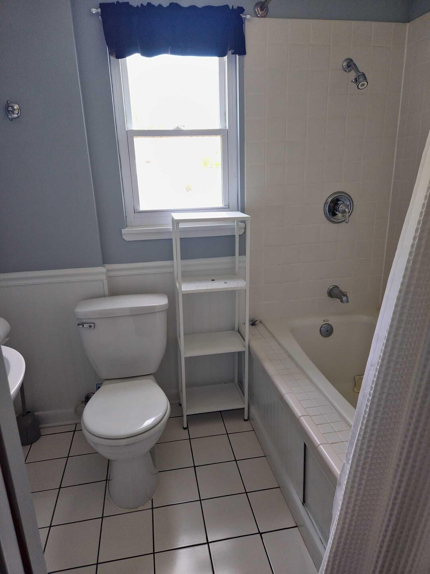 2532 Dover Road Property Photo 8