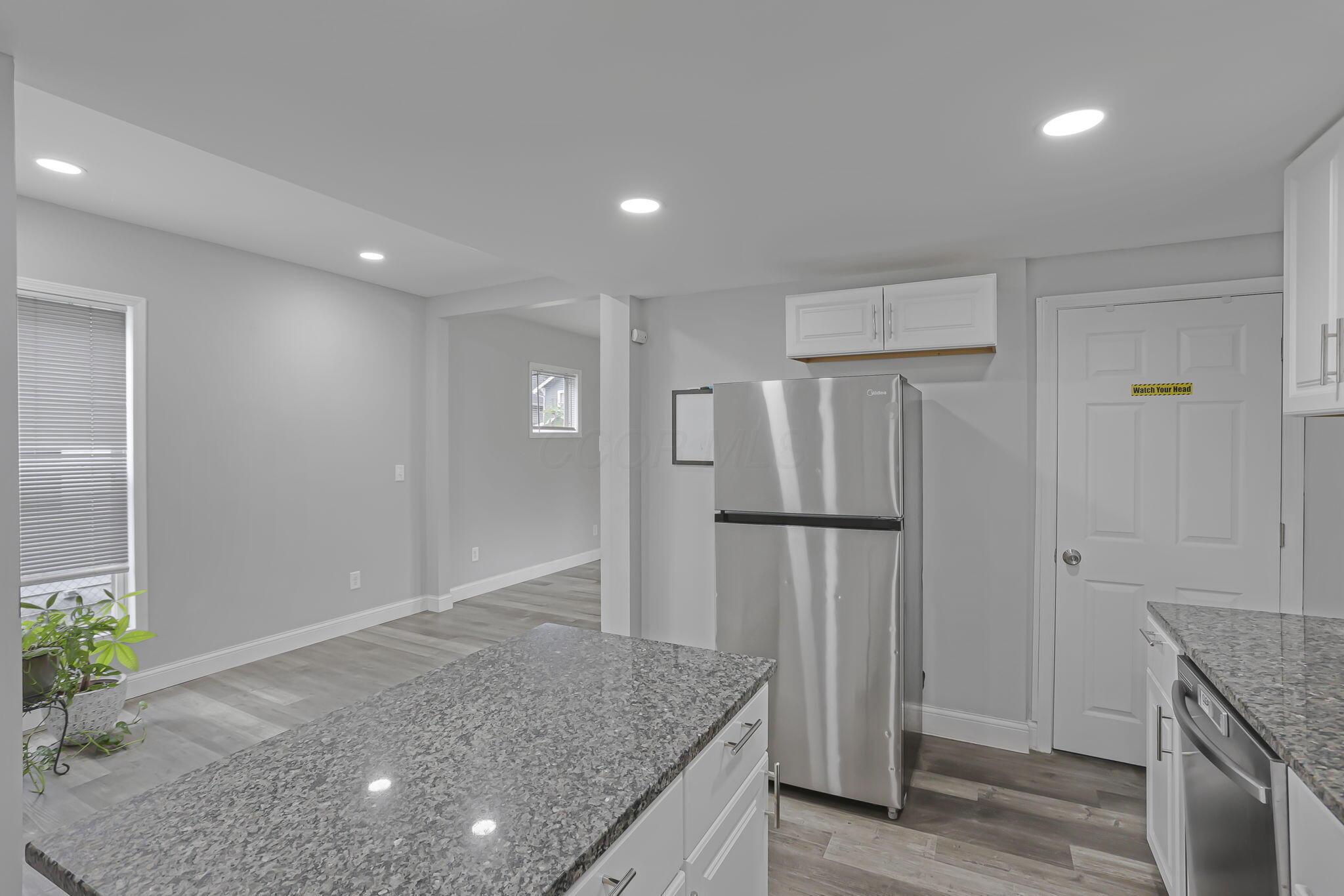 935 Ellsworth Avenue Property Photo 11