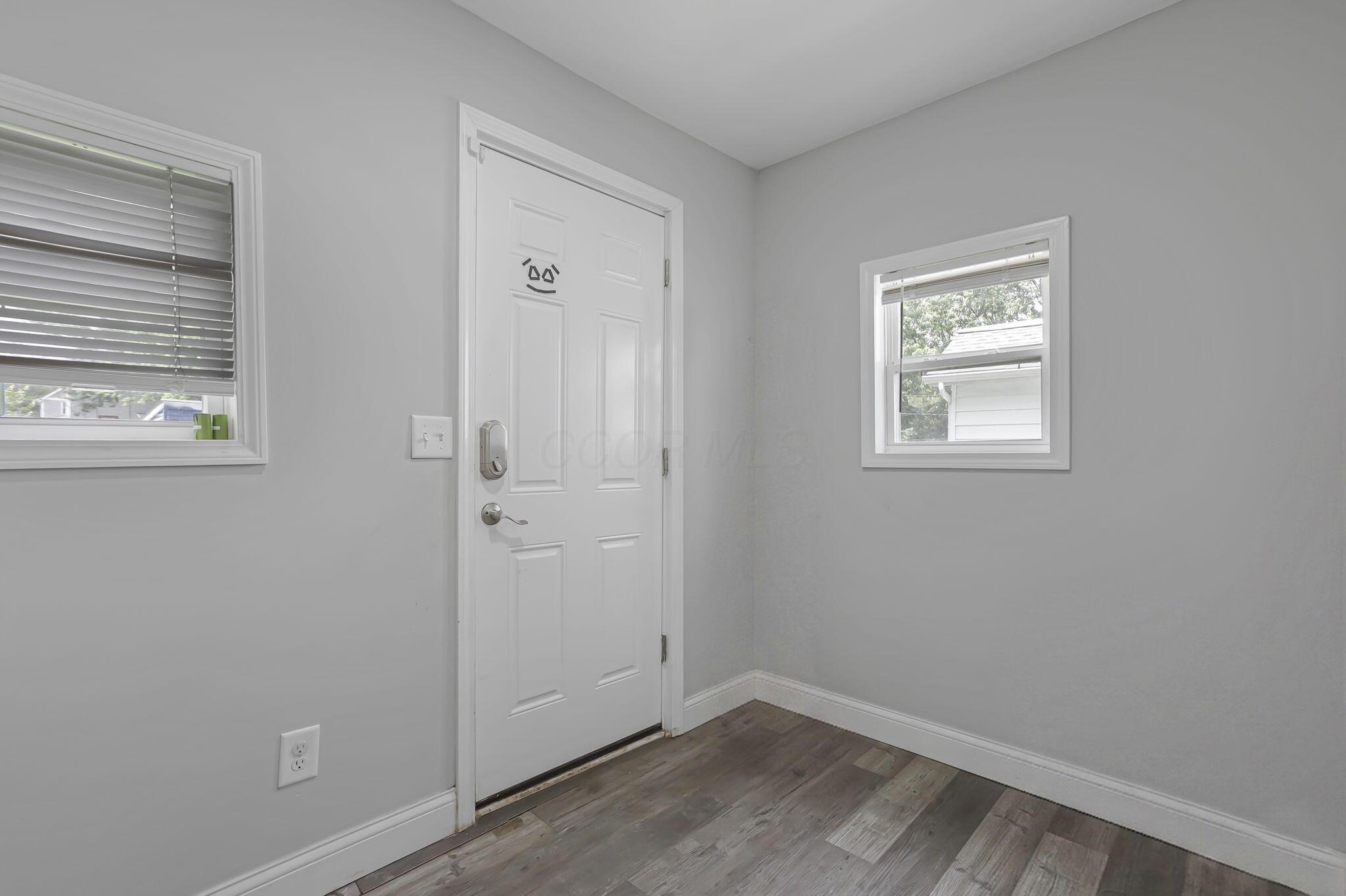 935 Ellsworth Avenue Property Photo 16