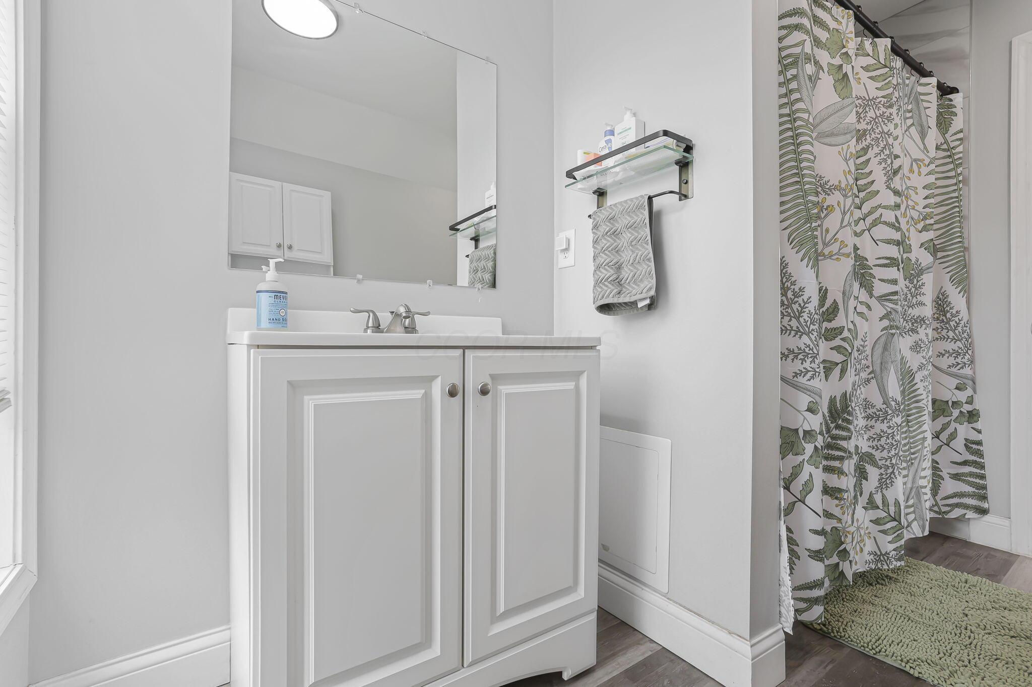 935 Ellsworth Avenue Property Photo 24