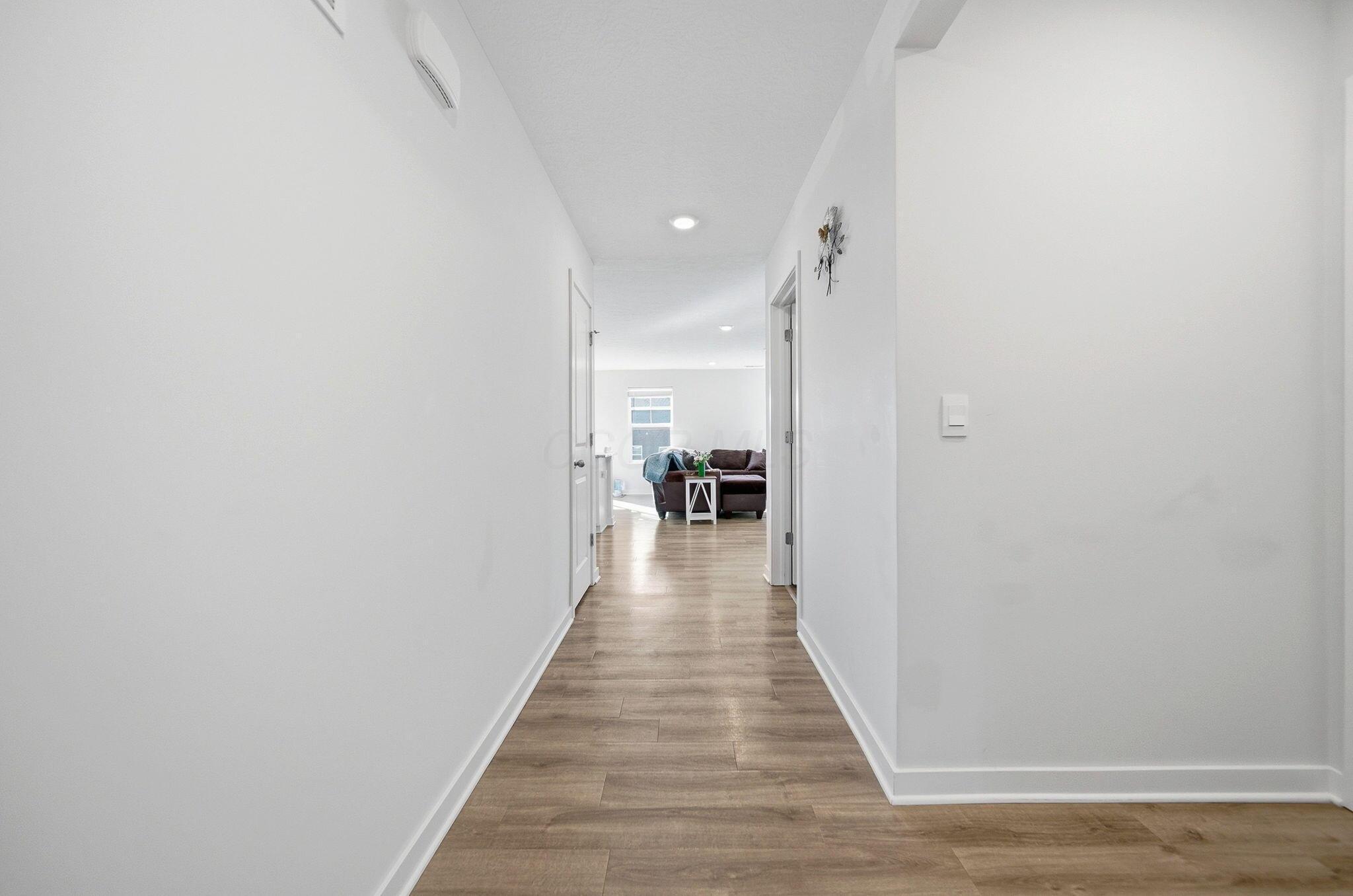 3057 Lamptonridge Drive Property Photo 6