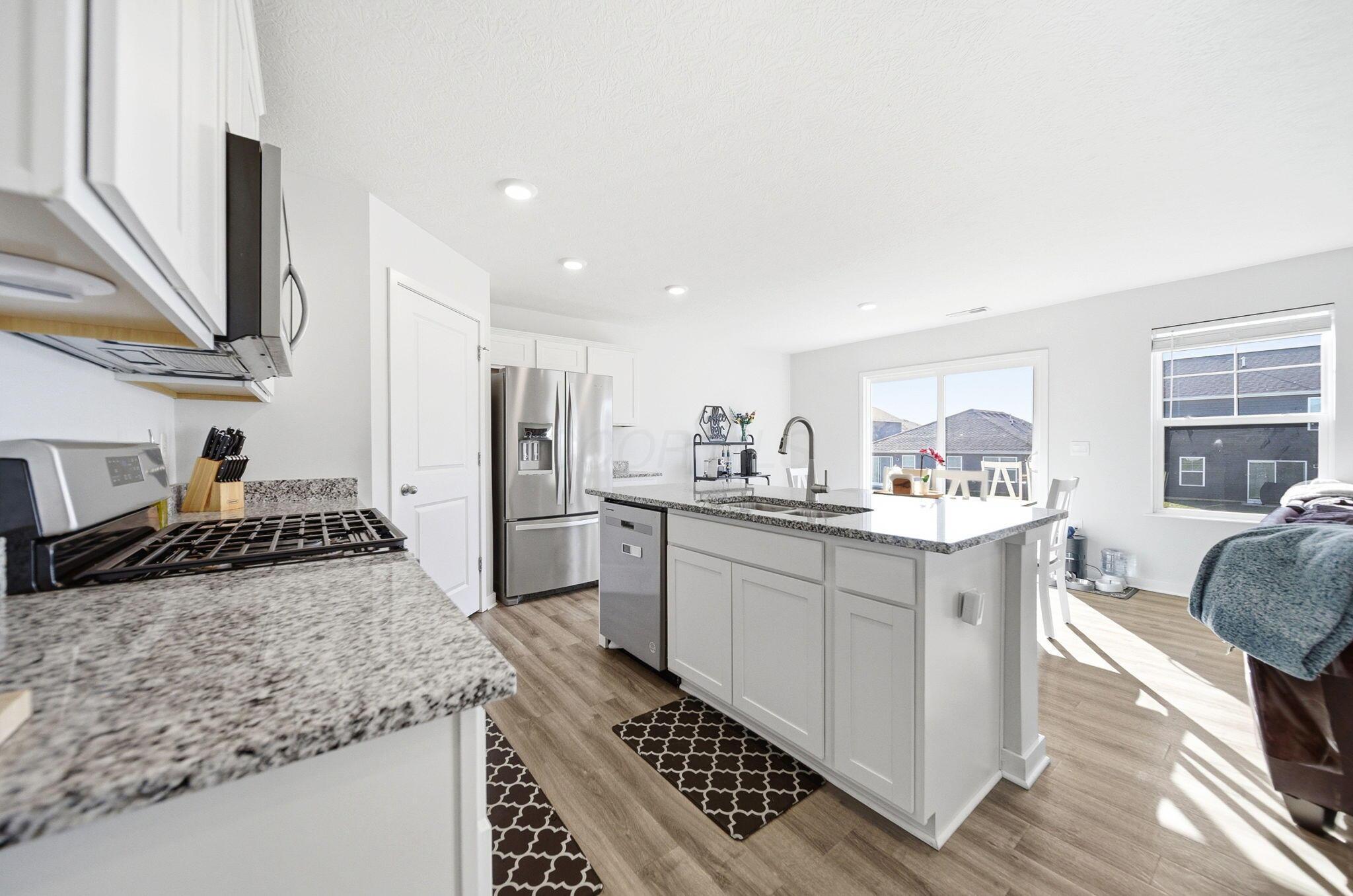 3057 Lamptonridge Drive Property Photo 11