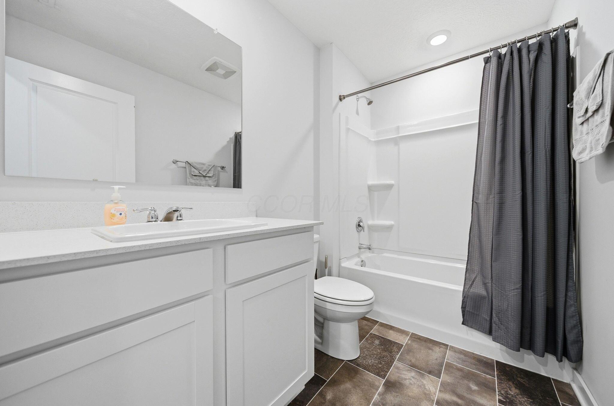 3057 Lamptonridge Drive Property Photo 34