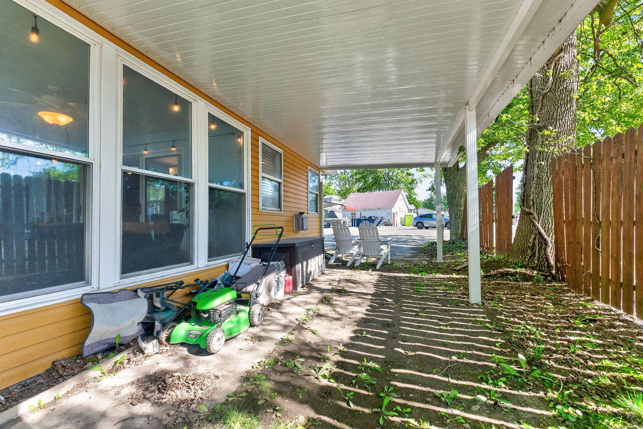 8981 Oatman Drive Property Photo 34