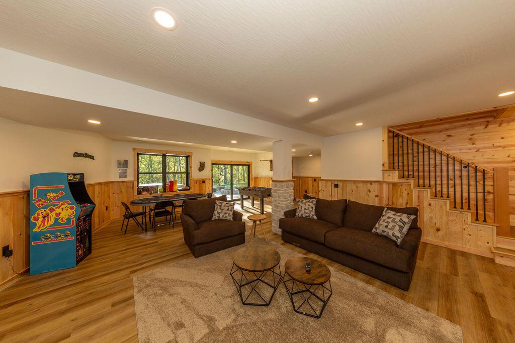 18358 Buckingham Road Property Photo 21
