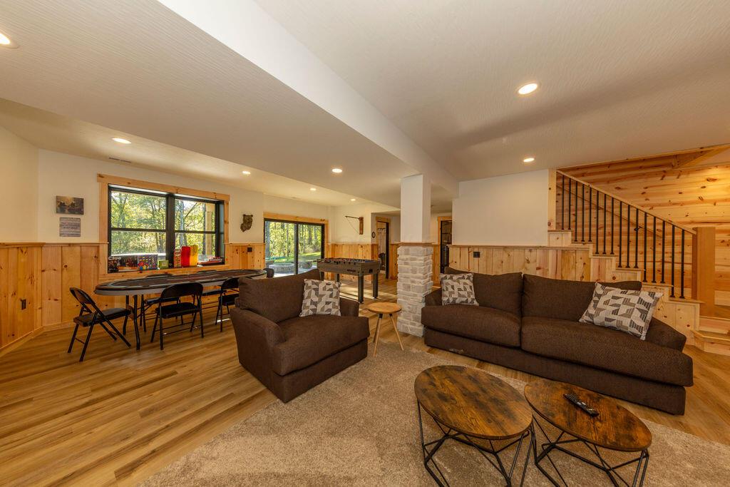 18358 Buckingham Road Property Photo 22
