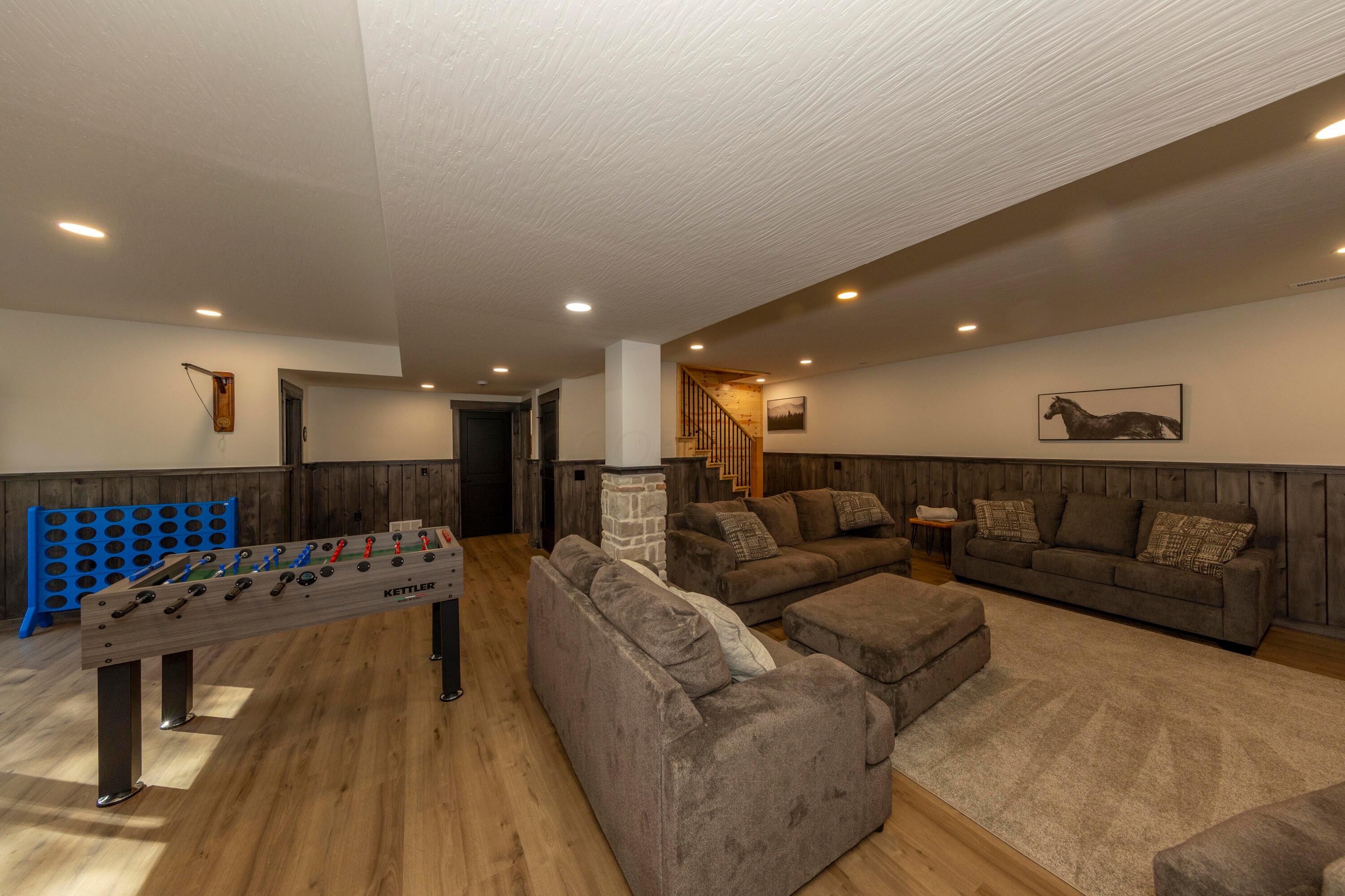 18358 Buckingham Road Property Photo 43