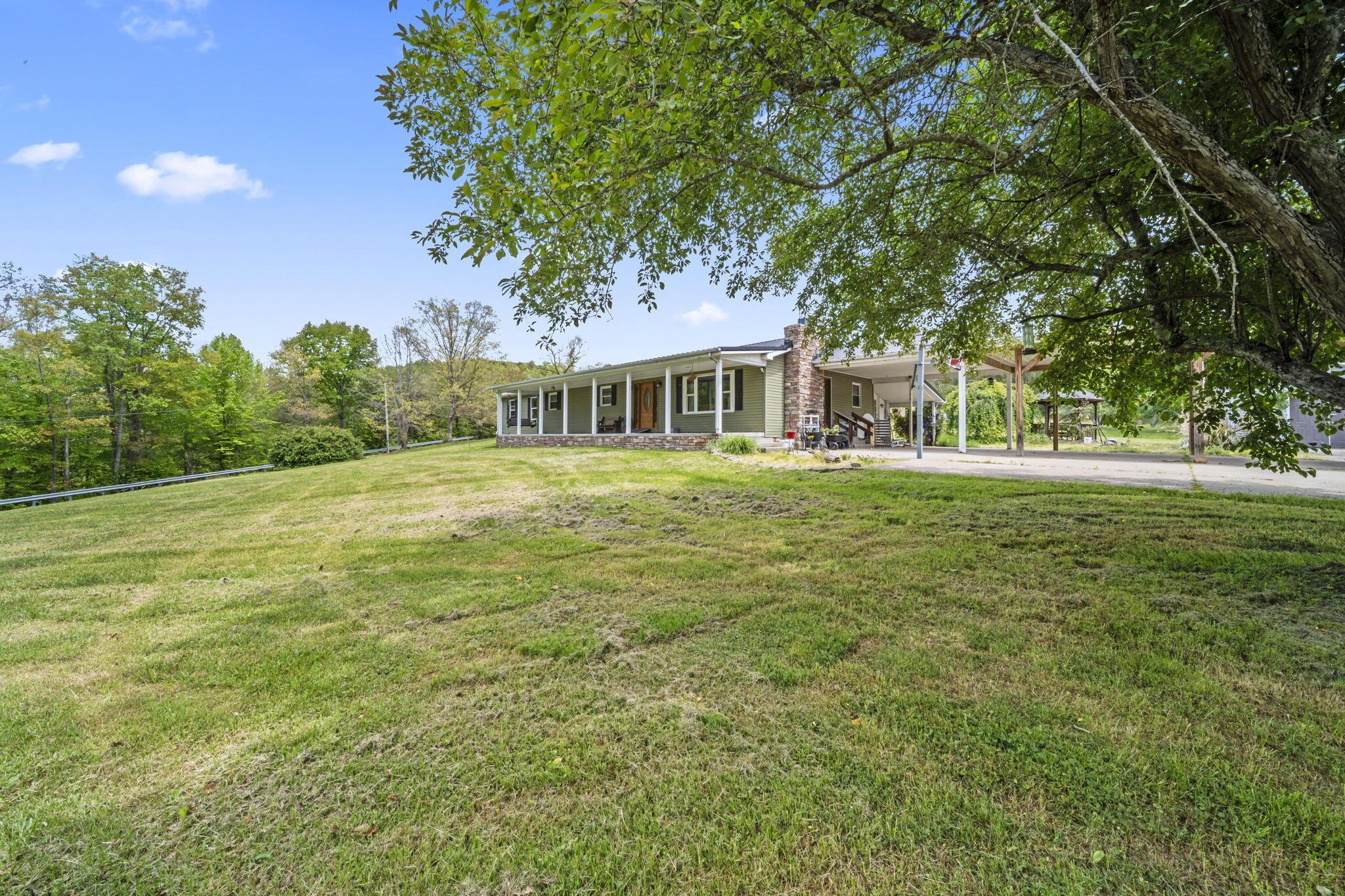 2840 Henley-comstock Road Property Photo 4
