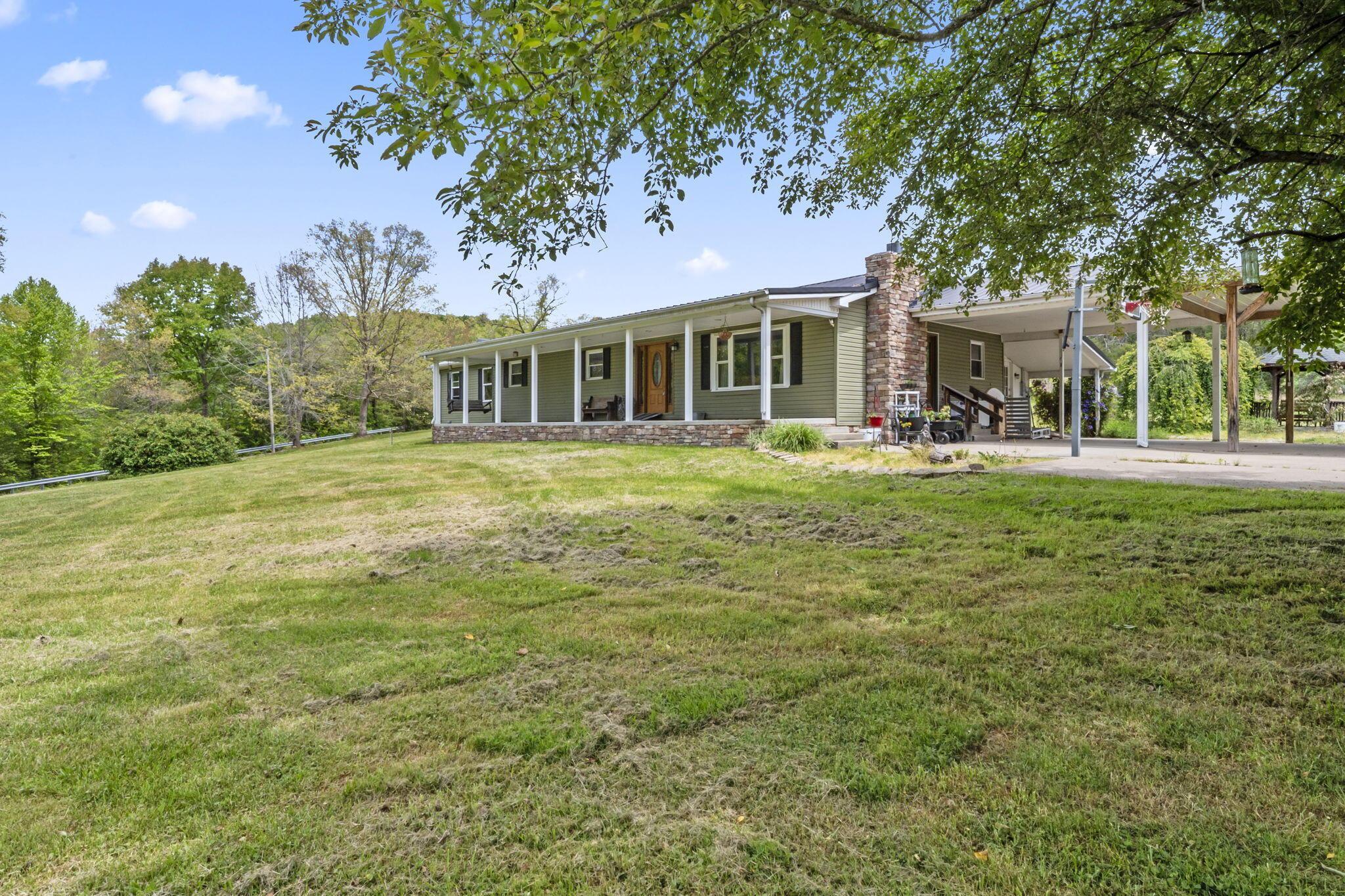 2840 Henley-comstock Road Property Photo 5