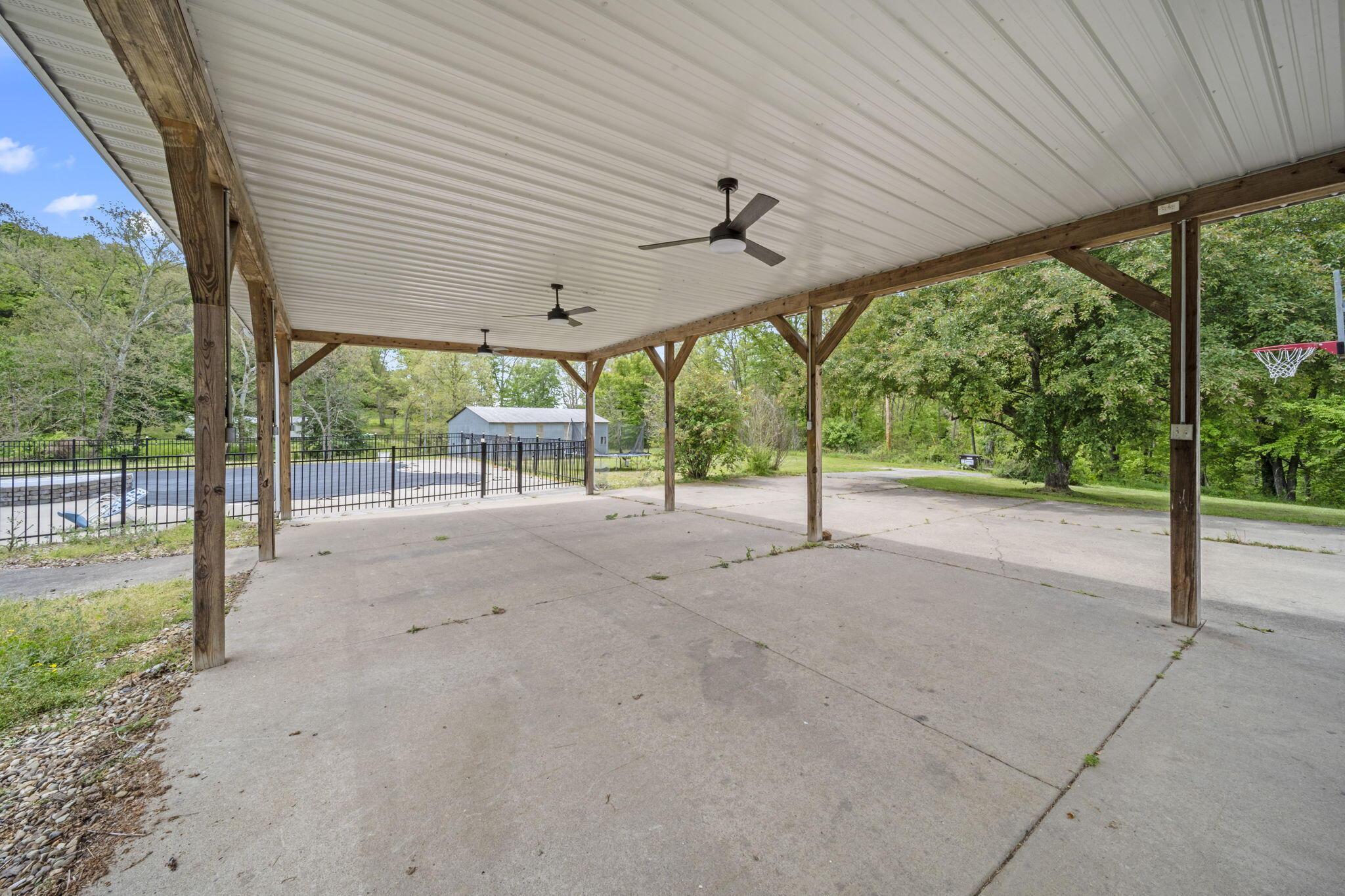 2840 Henley-comstock Road Property Photo 9