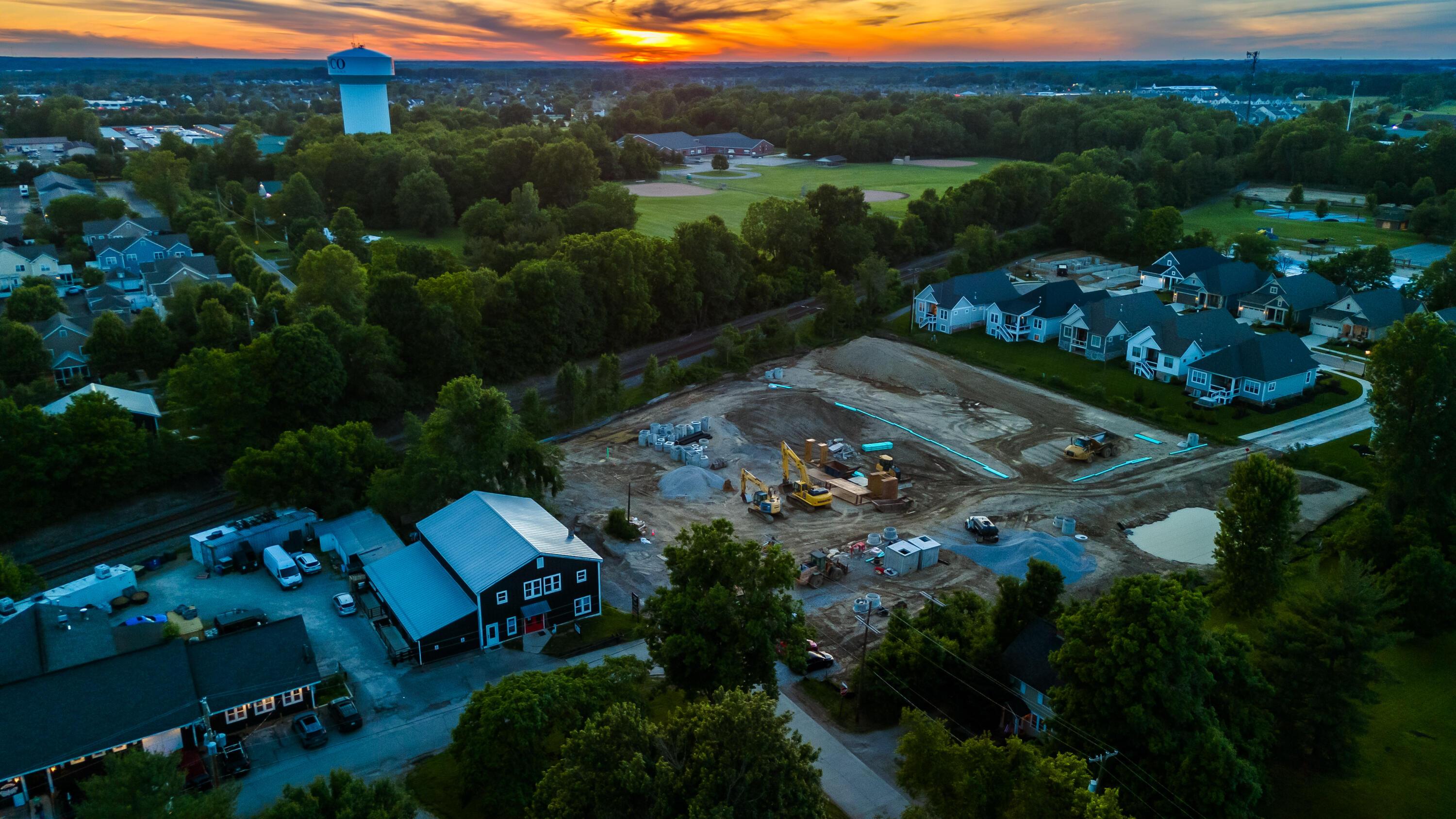 121 Encore Park Bend Property Photo 3