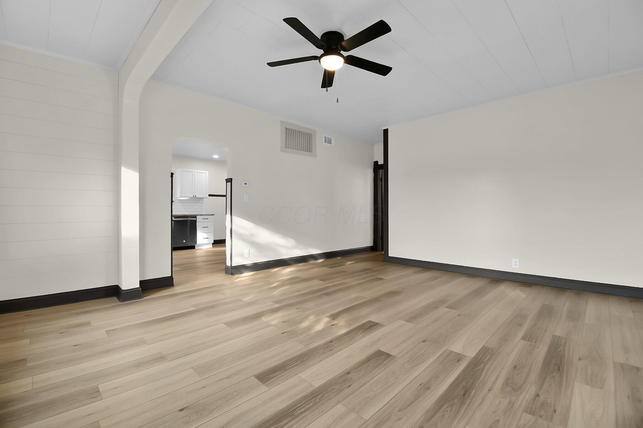 3334 Hamilton Street Property Photo 6