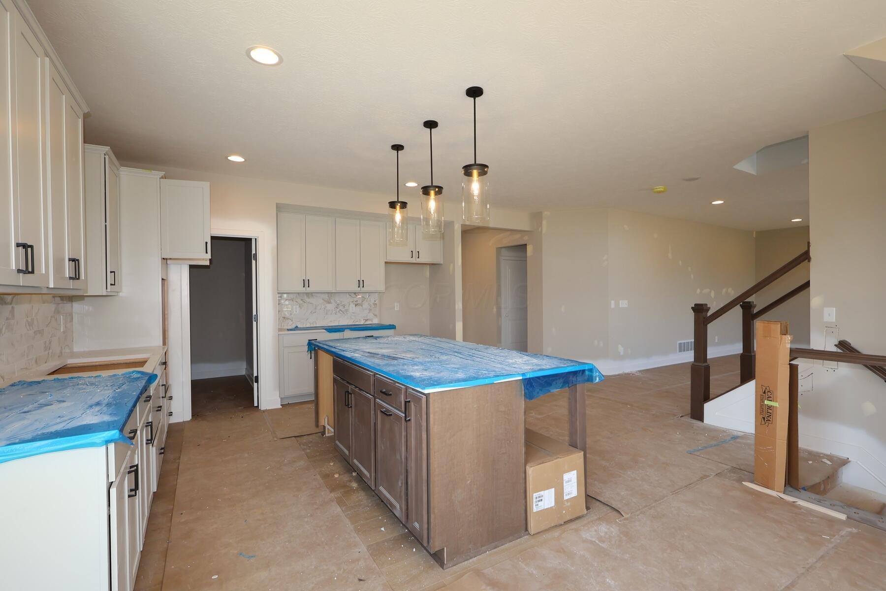 7200 Pear Field Way Property Photo 4