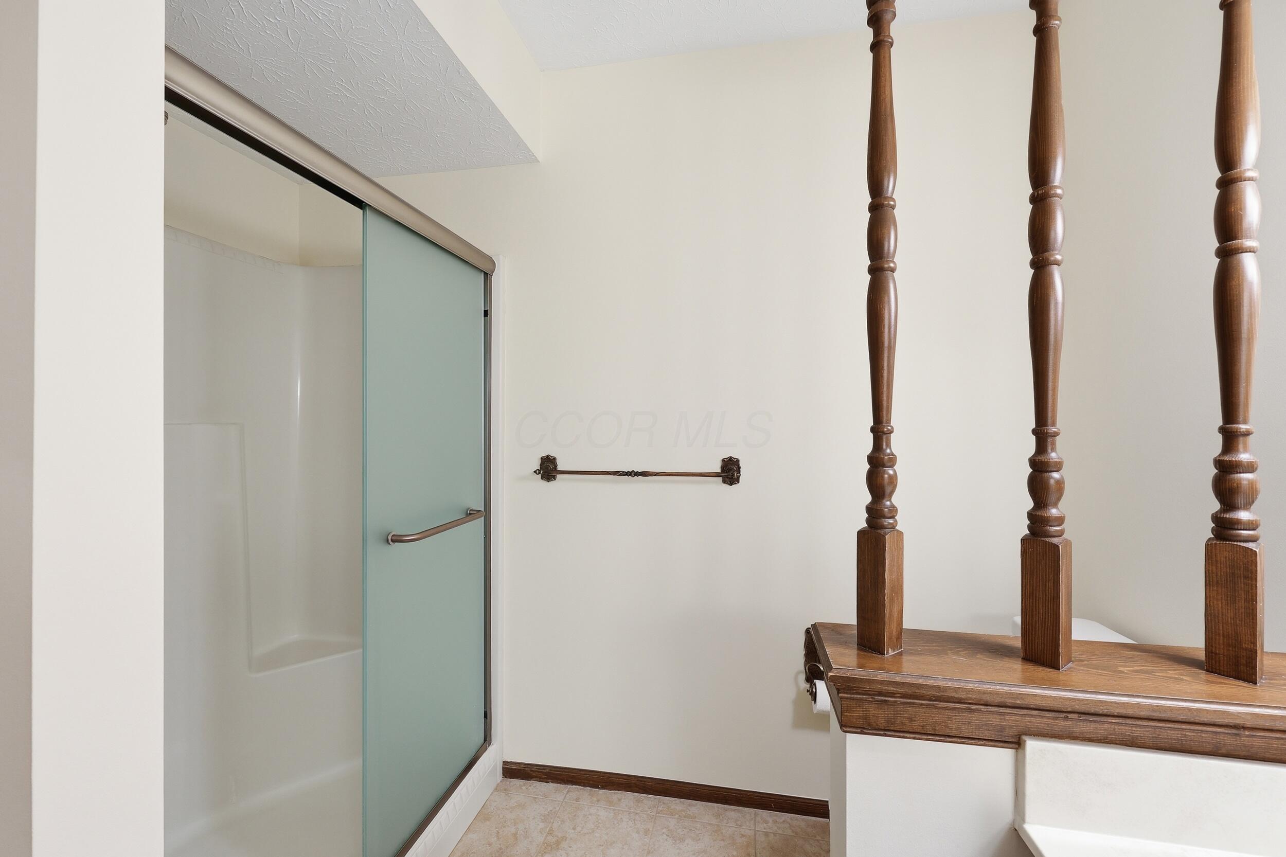 98 Walcreek Drive W Property Photo 33