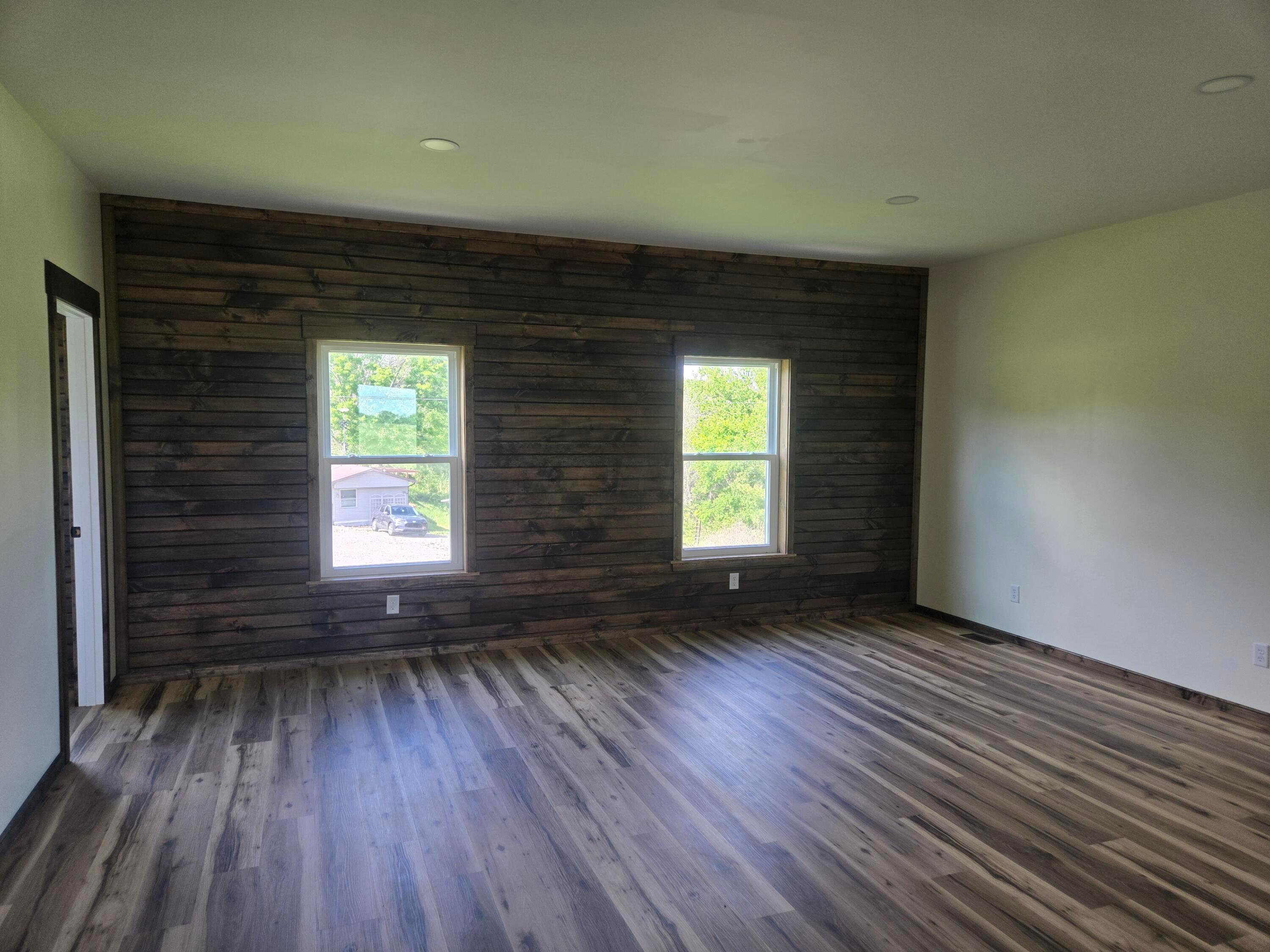 2329 Swart Road Property Photo 6