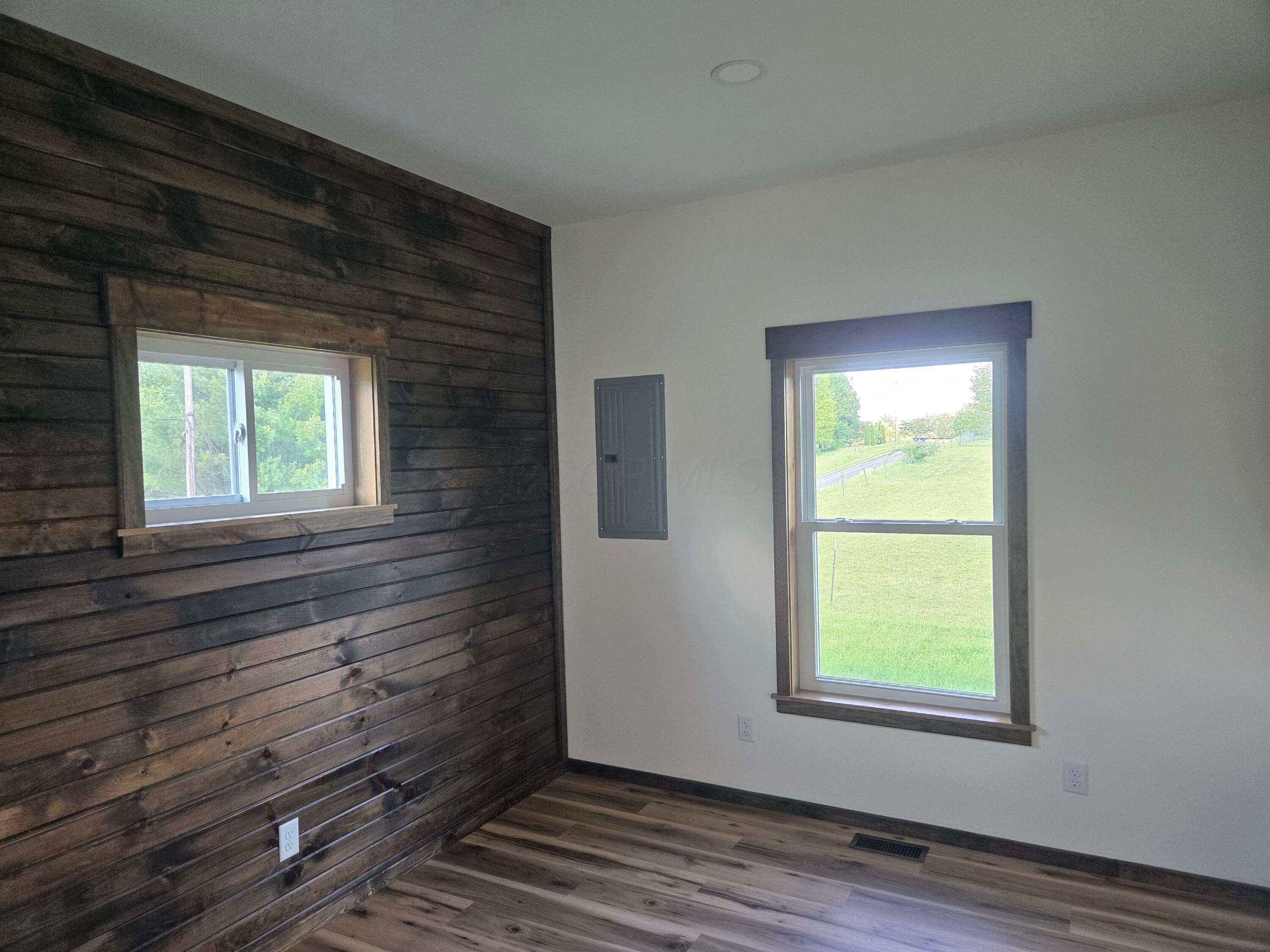 2329 Swart Road Property Photo 13