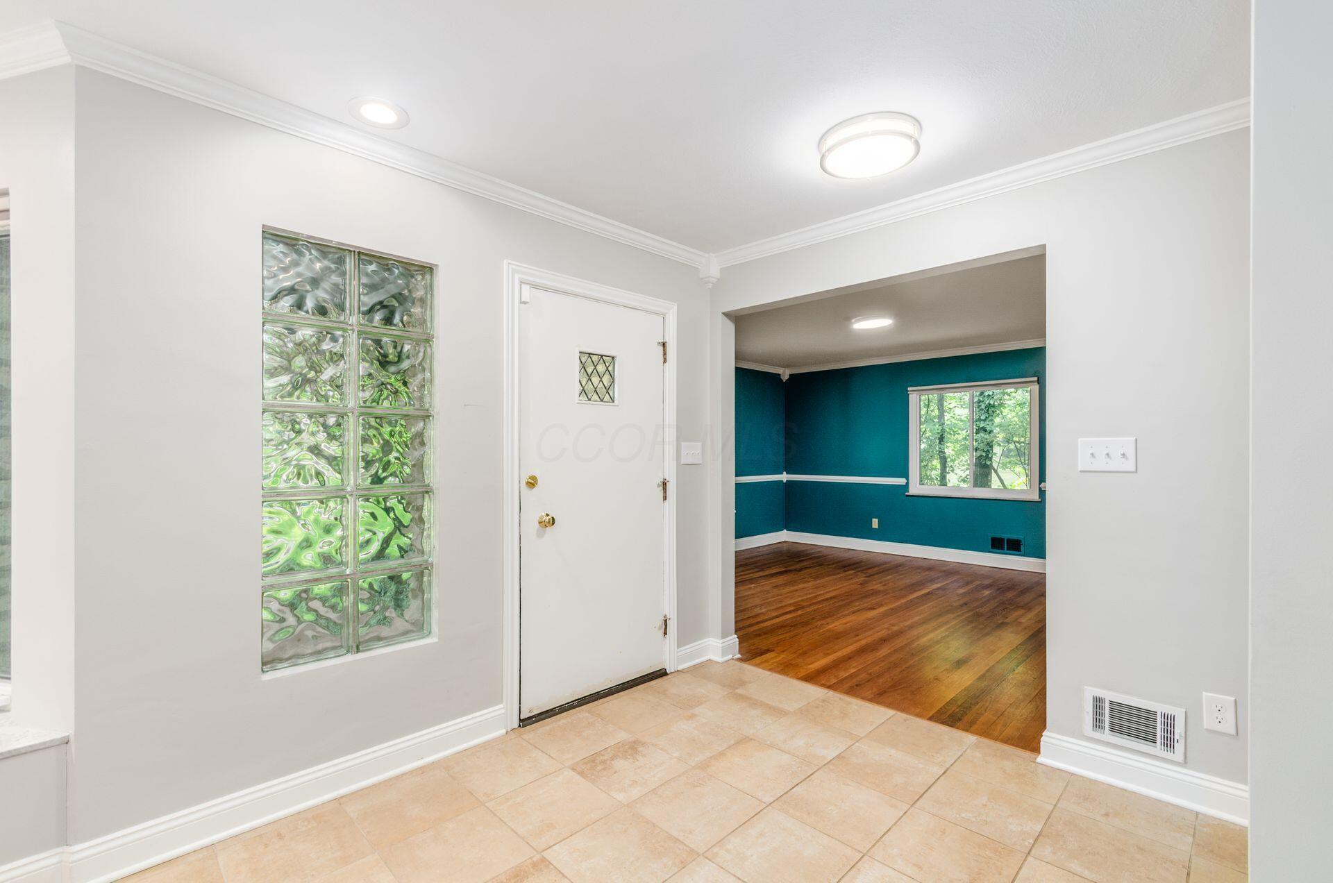 381 Northview Drive Property Photo 9