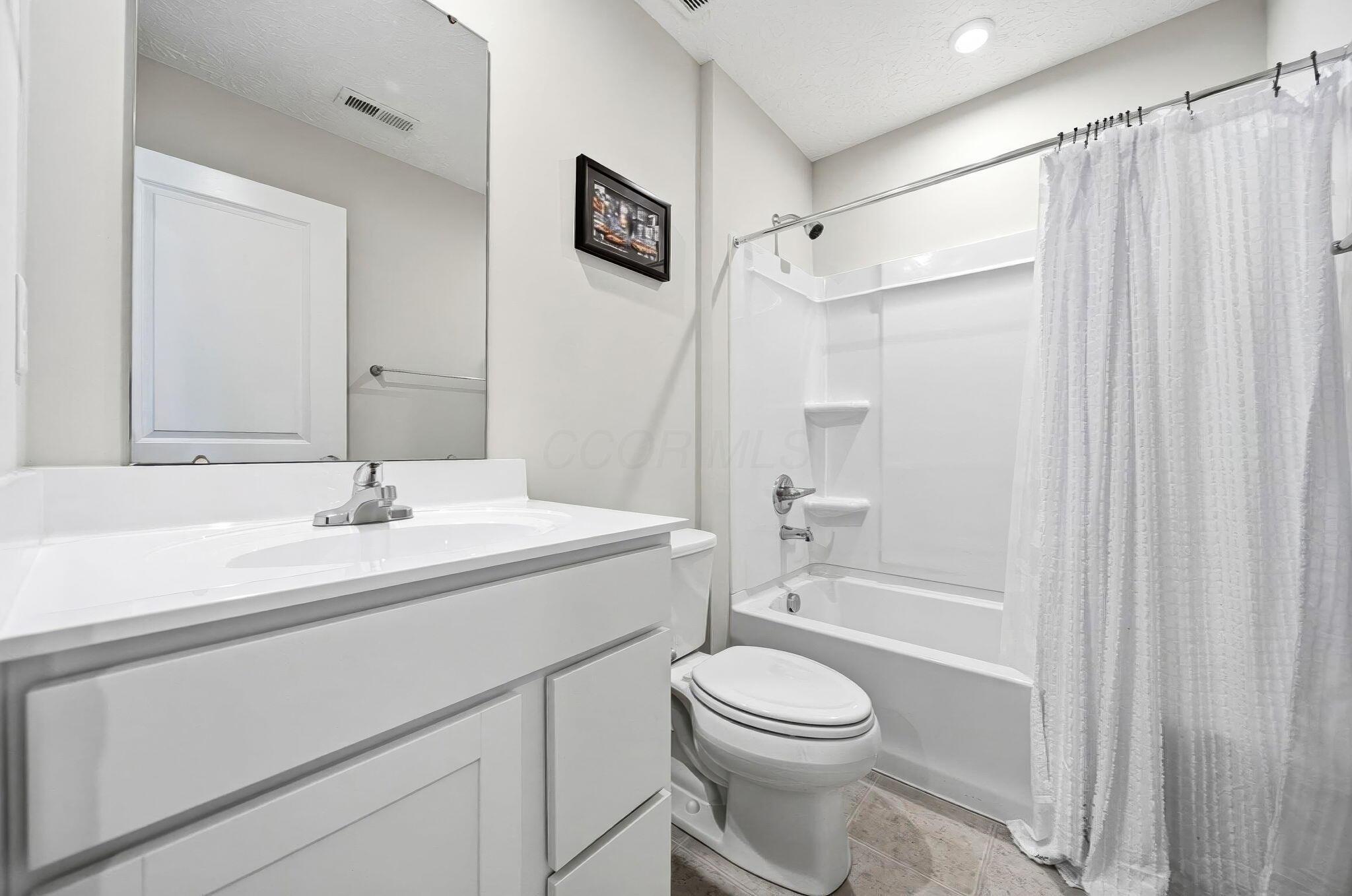 8577 Gable Loop Property Photo 29