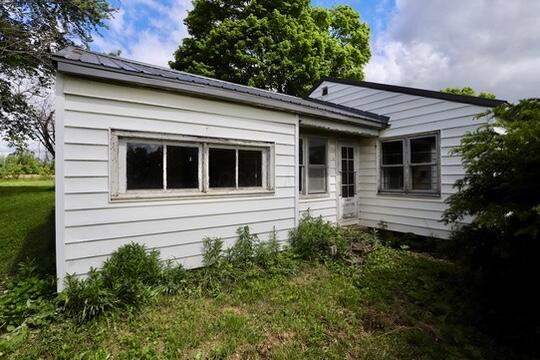 3039 State Route 41 S Property Photo 5