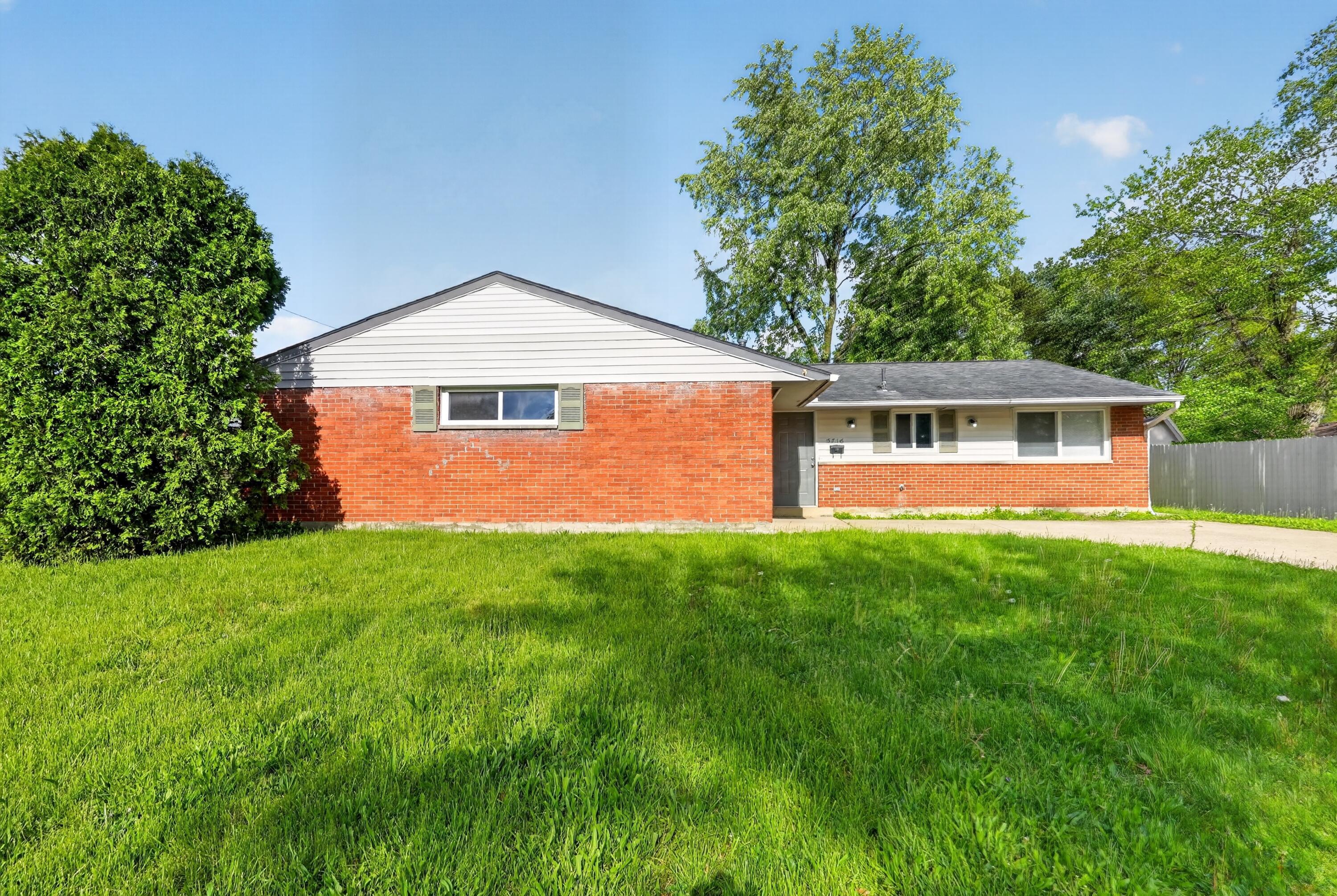 5716 Cairo Road Property Photo 2