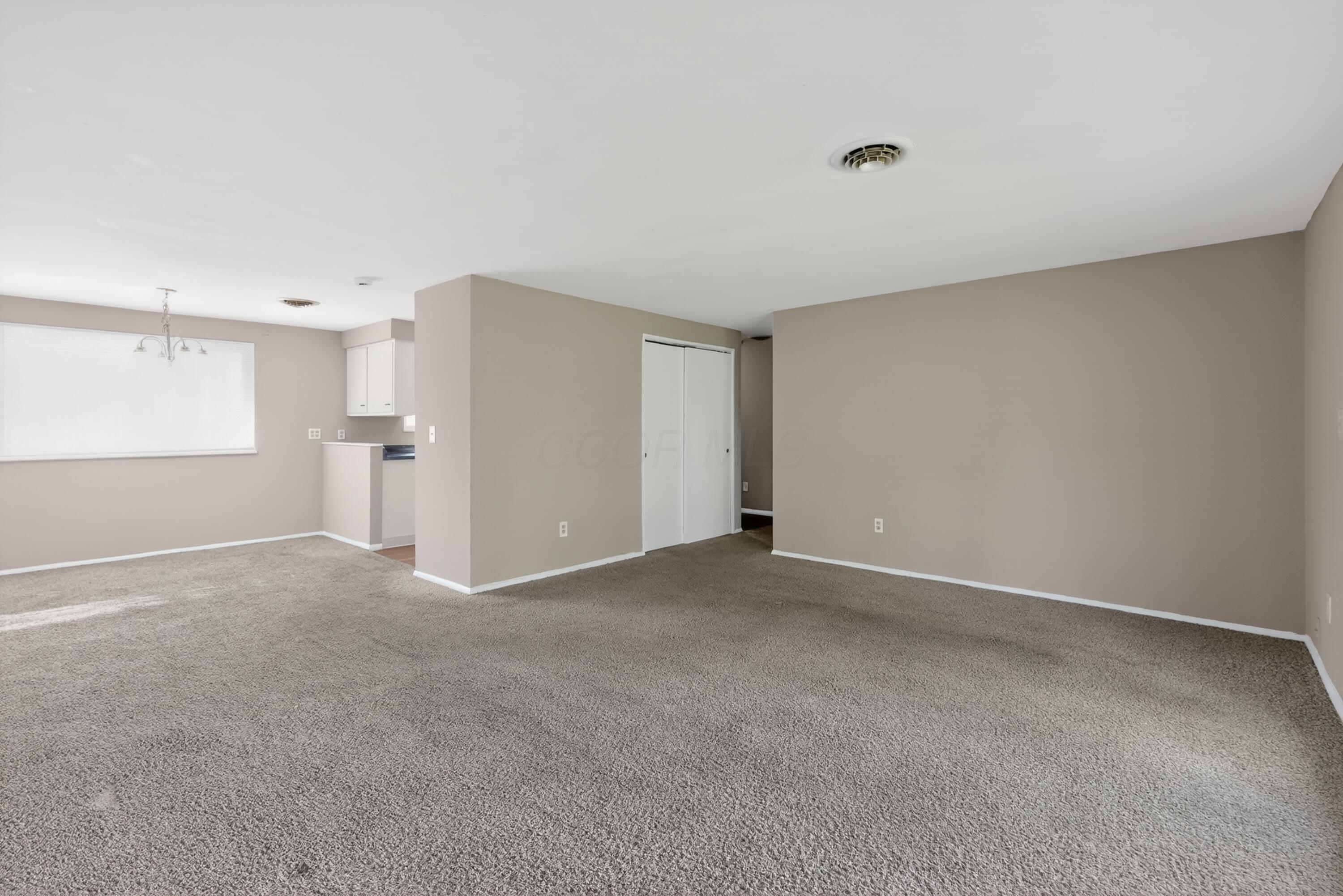 5716 Cairo Road Property Photo 11