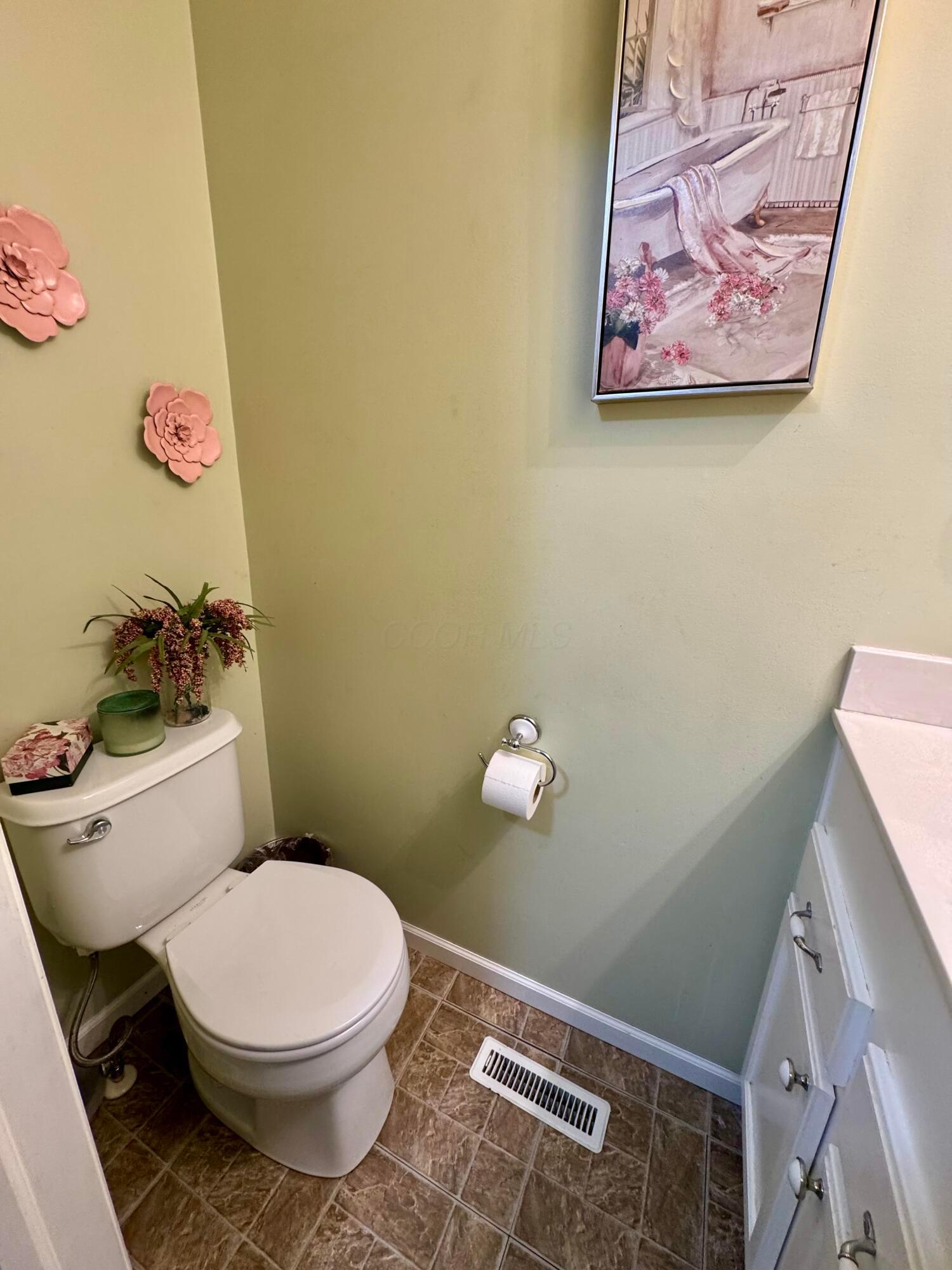 4041 Garrard Drive Property Photo 9
