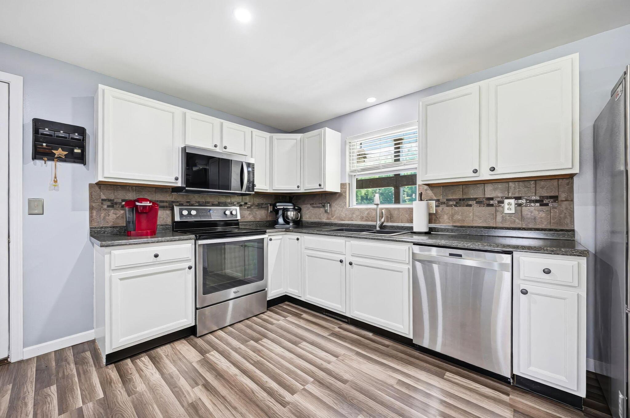 17536 Carson Road Property Photo 16