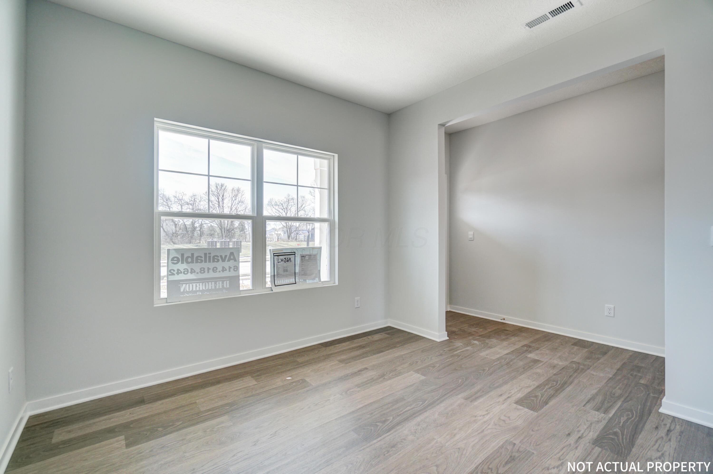 6215 Encosta Way Property Photo 4