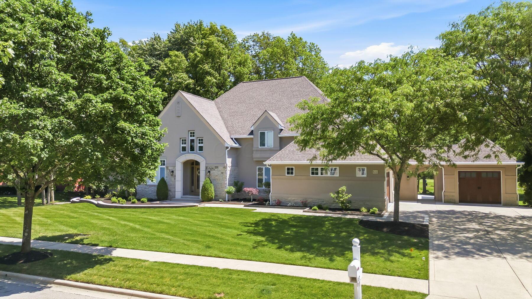 8432 Tartan Fields Drive Property Photo 4