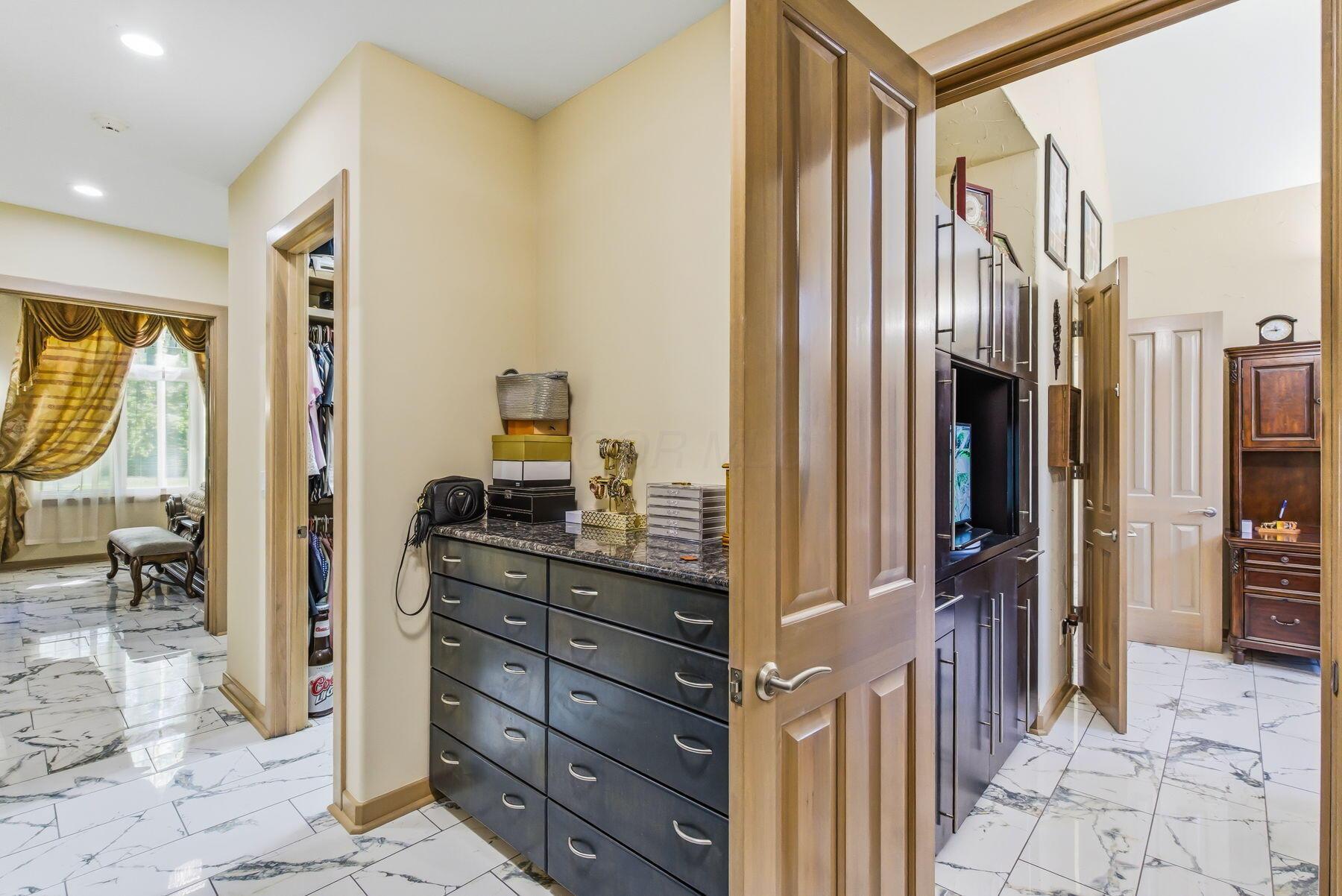 8432 Tartan Fields Drive Property Photo 20